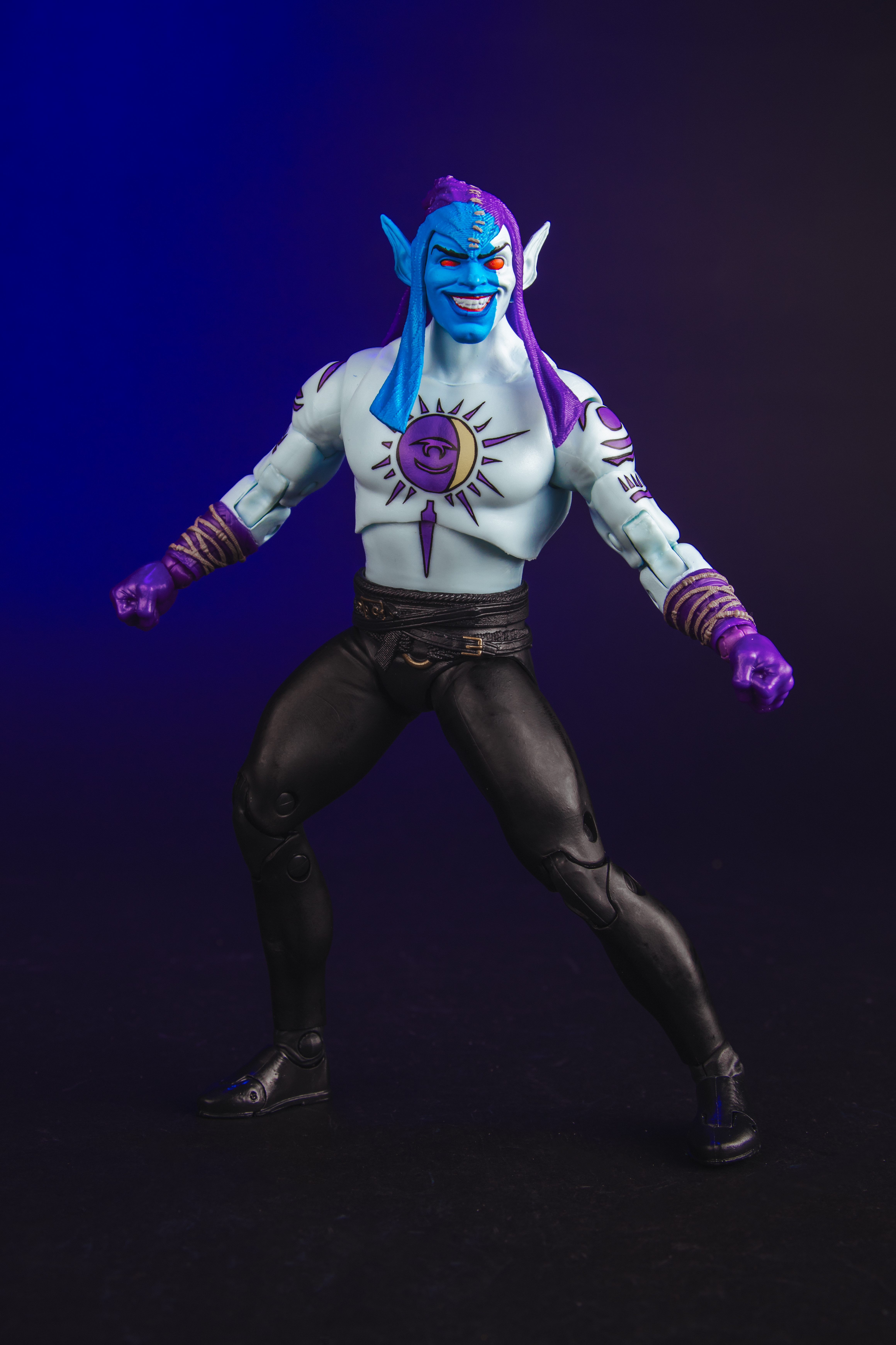 DC Classic DC Multiverse Eclipso Action Figure Gallery Image 3