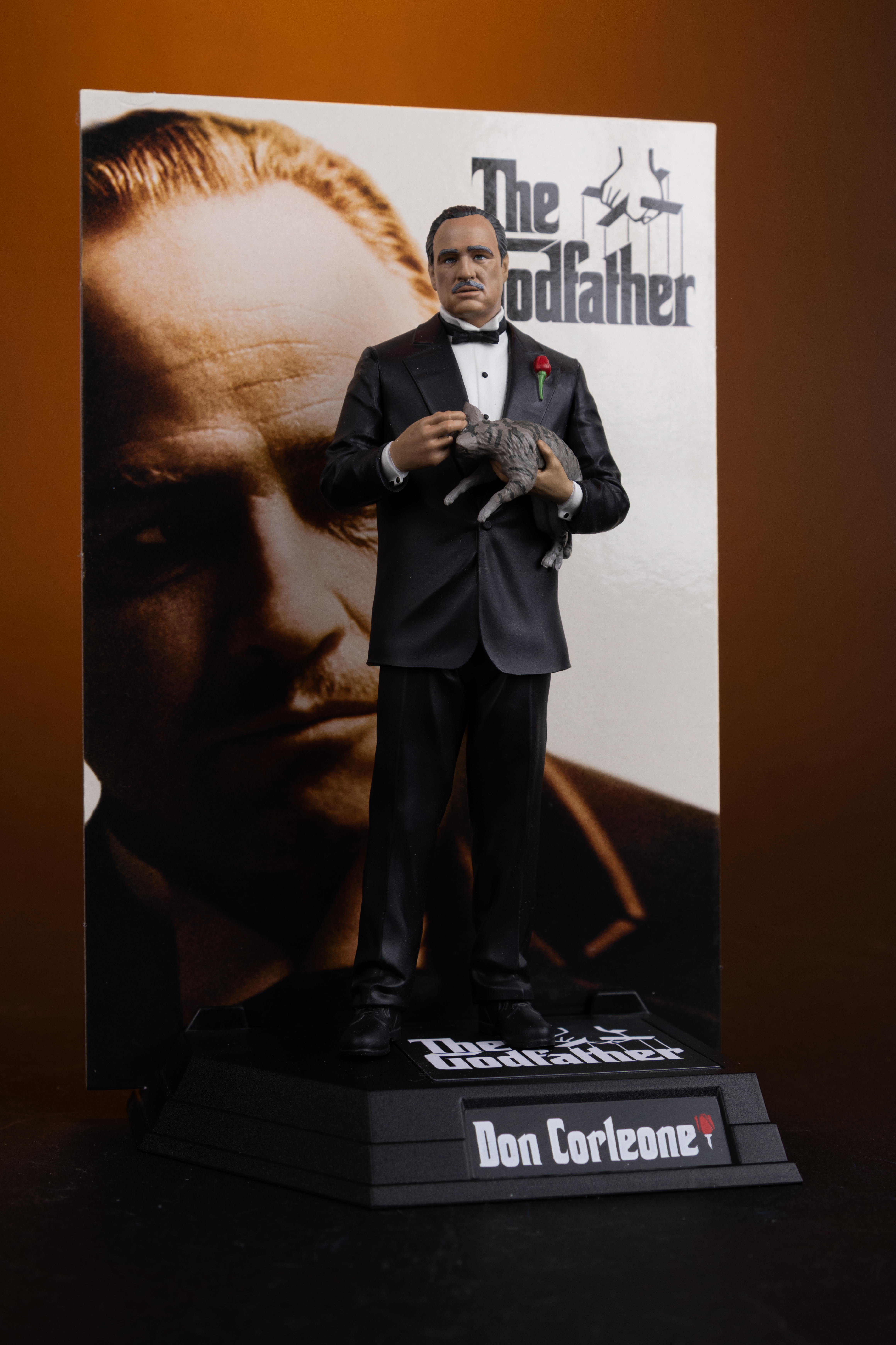 The Godfather Movie Maniacs Don Corleone 6" Limited Edition Figure Gallery Image 6
