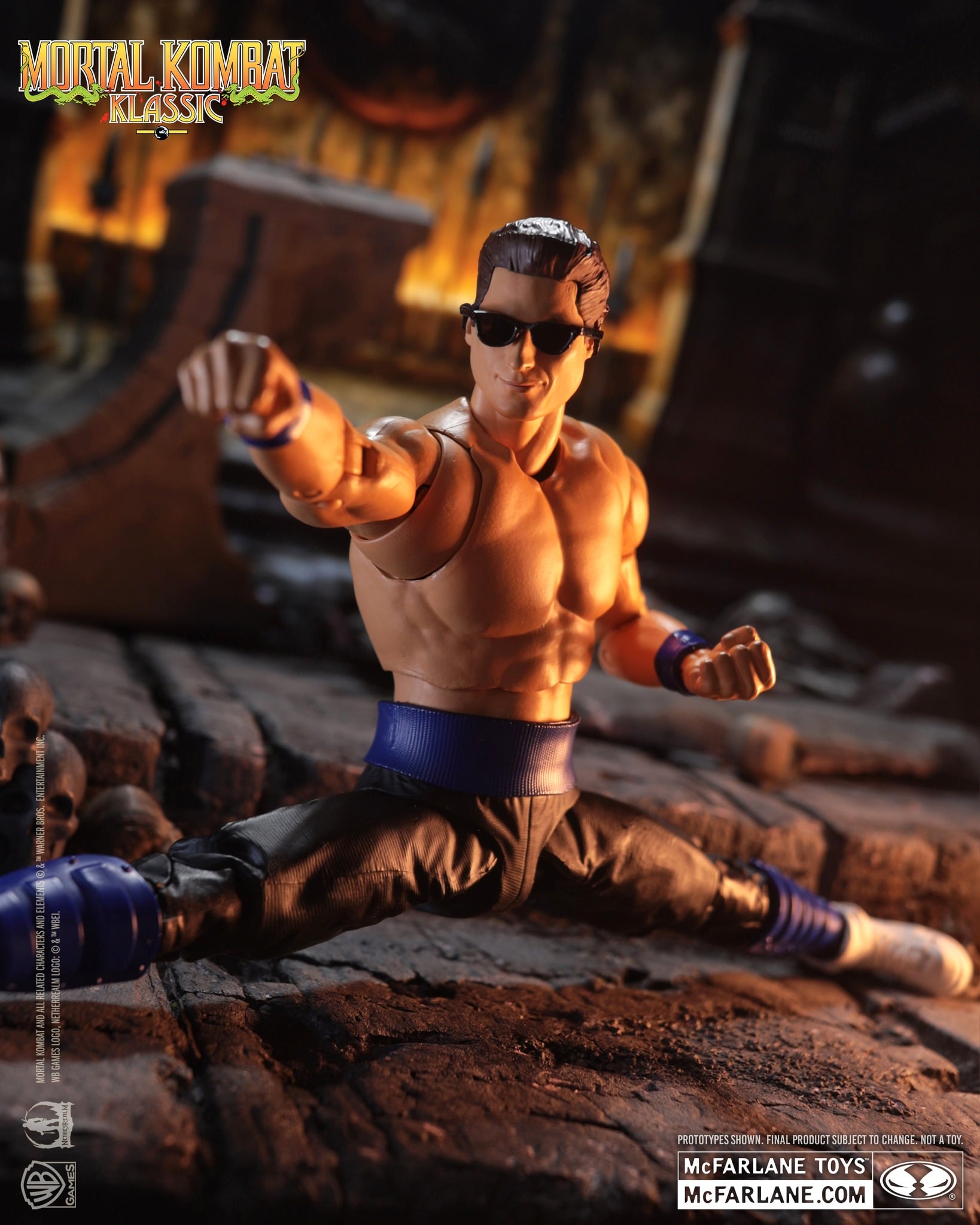 Mortal Kombat Klassic Johnny Cage 7" Action Figure Gallery Image 6