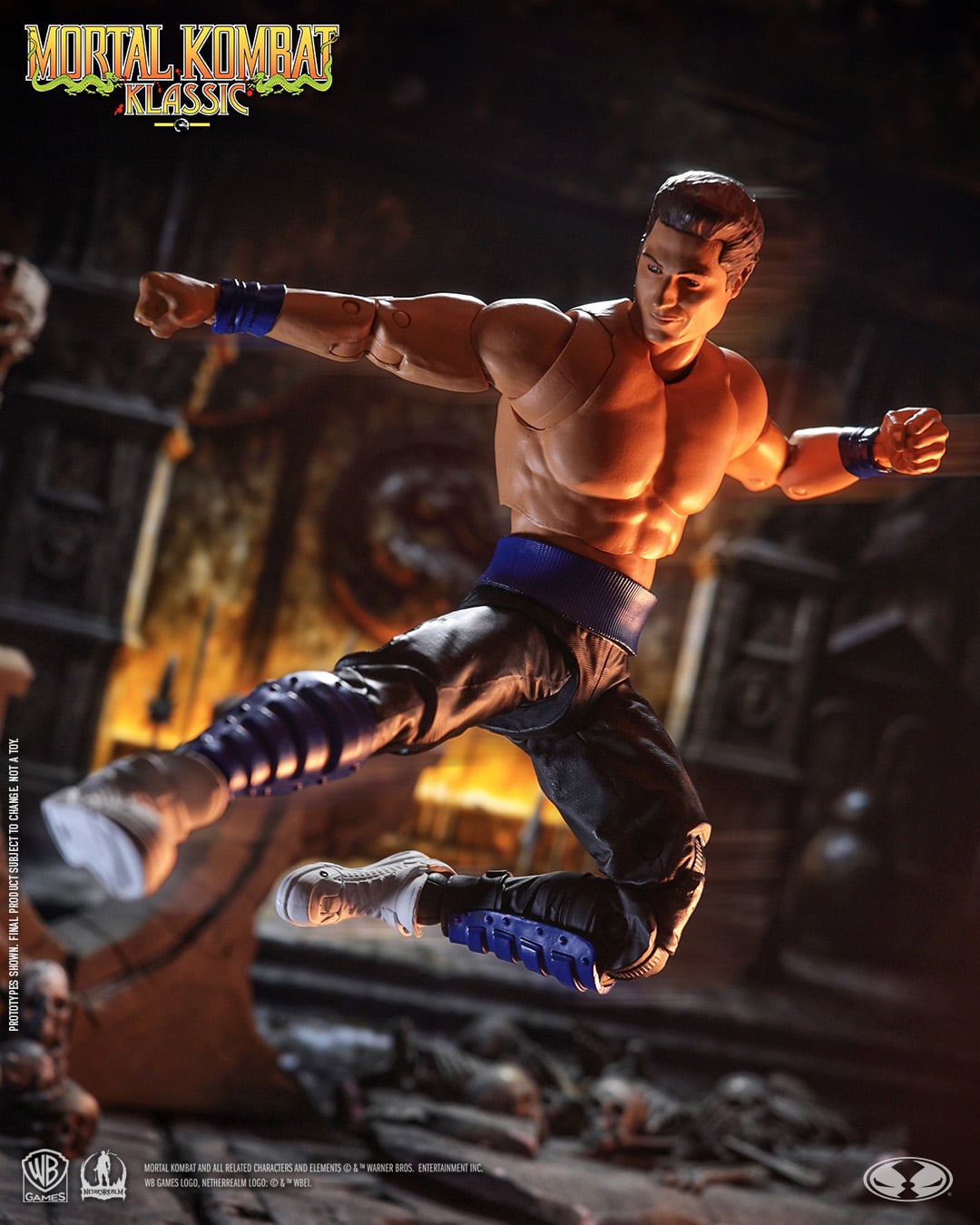 Mortal Kombat Klassic Johnny Cage 7" Action Figure Gallery Image 4