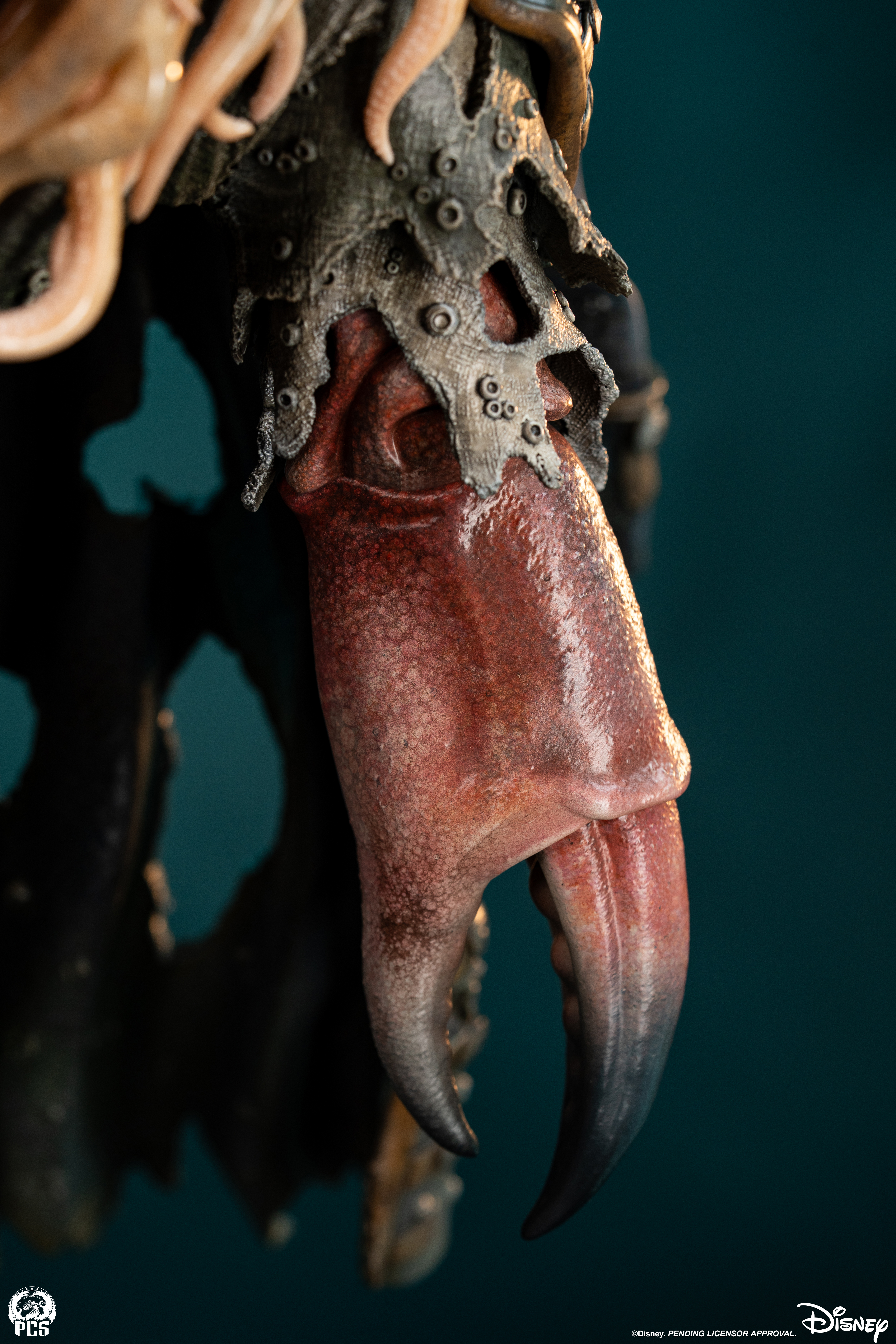 Pirates of the Caribbean Davy Jones 1/3 Scale Limited Edition Statue Gallery Image 25