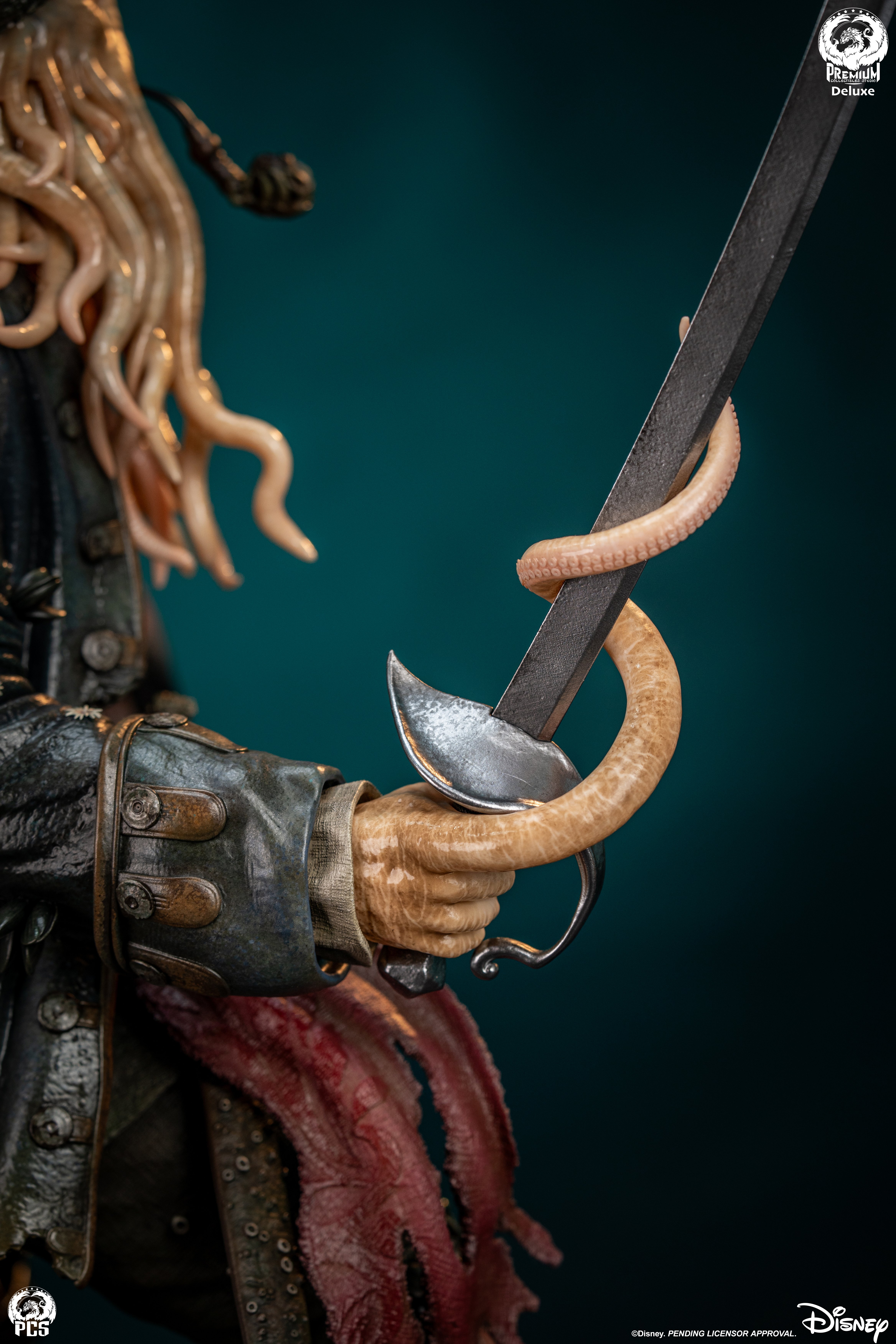 Pirates of the Caribbean Davy Jones (Deluxe Edition) 1/3 Scale Limited Edition Statue Gallery Image 29