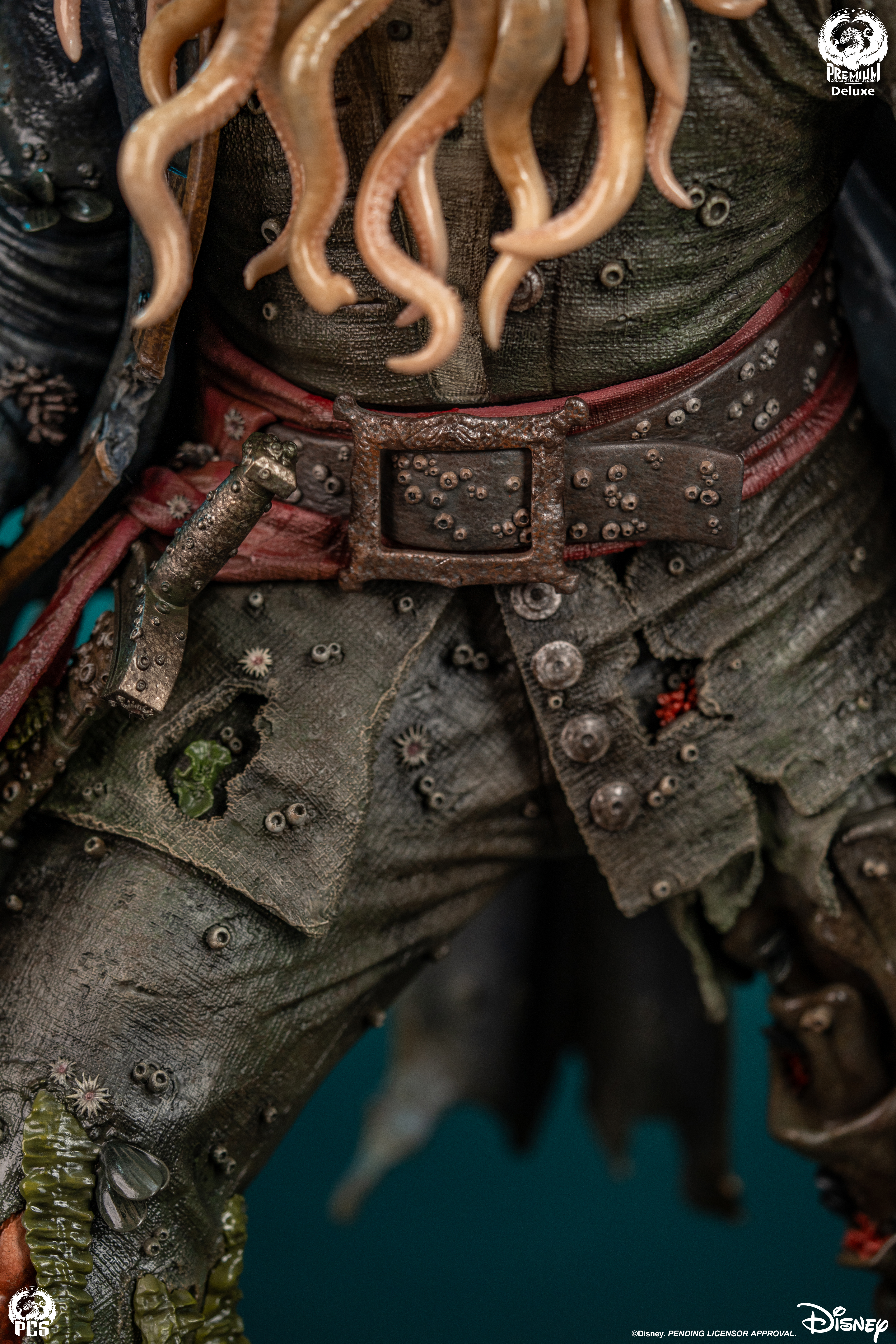 Pirates of the Caribbean Davy Jones (Deluxe Edition) 1/3 Scale Limited Edition Statue Gallery Image 31