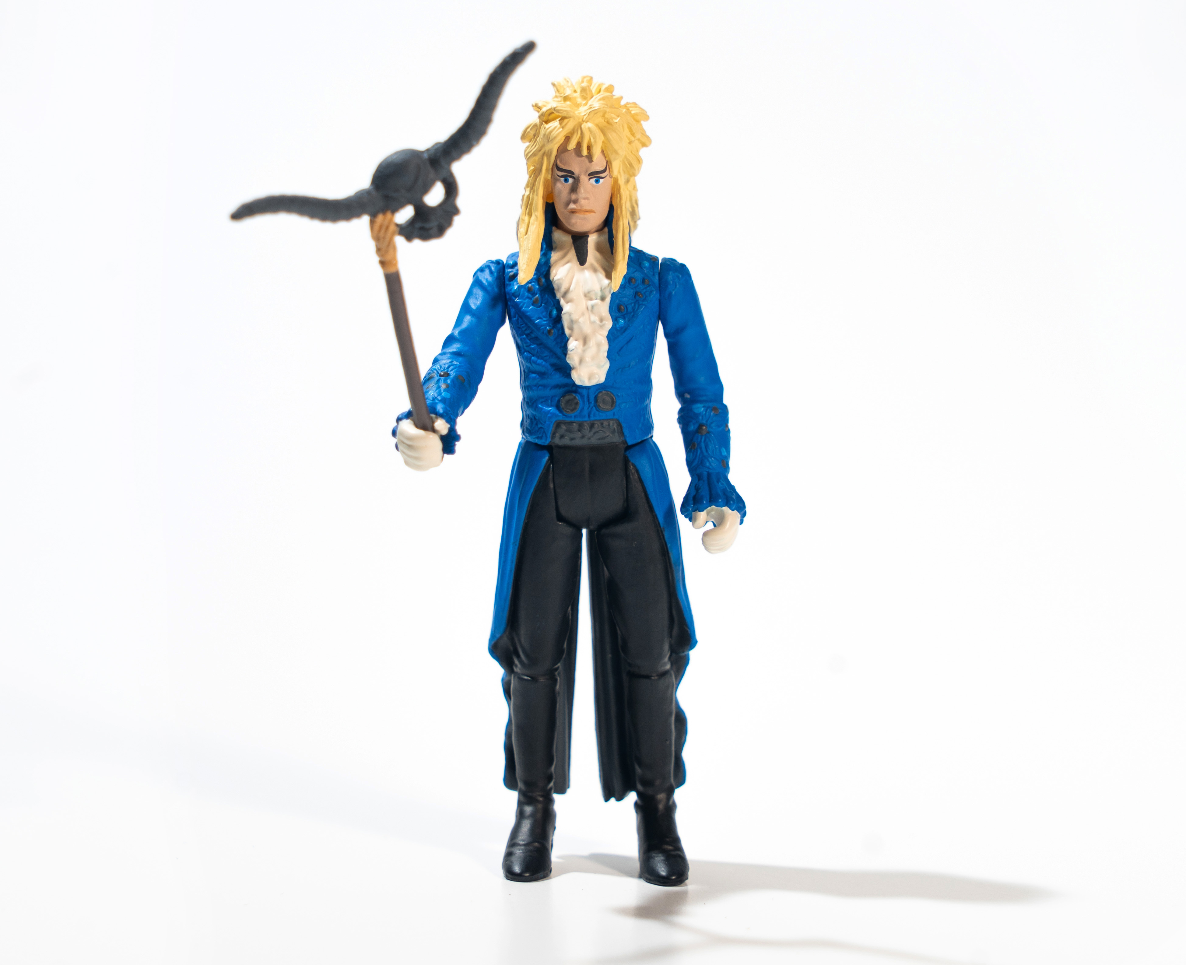 Labyrinth 40th Anniversary Jareth the Goblin King (Masquerade) Retro Action Figure Gallery Image 4