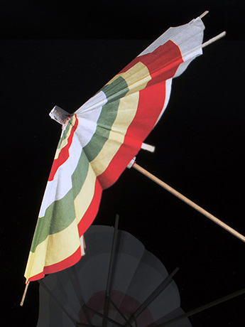 Kaylee's Shindig Parasols - 30 Pack Gallery Image 2