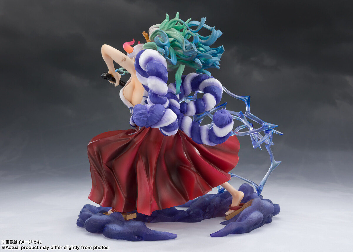 One Piece FiguartsZERO Extra Battle Yamato -Thunder Bagua- (Battle Scarred Ver.) (Exclusive Edition) Gallery Image 6