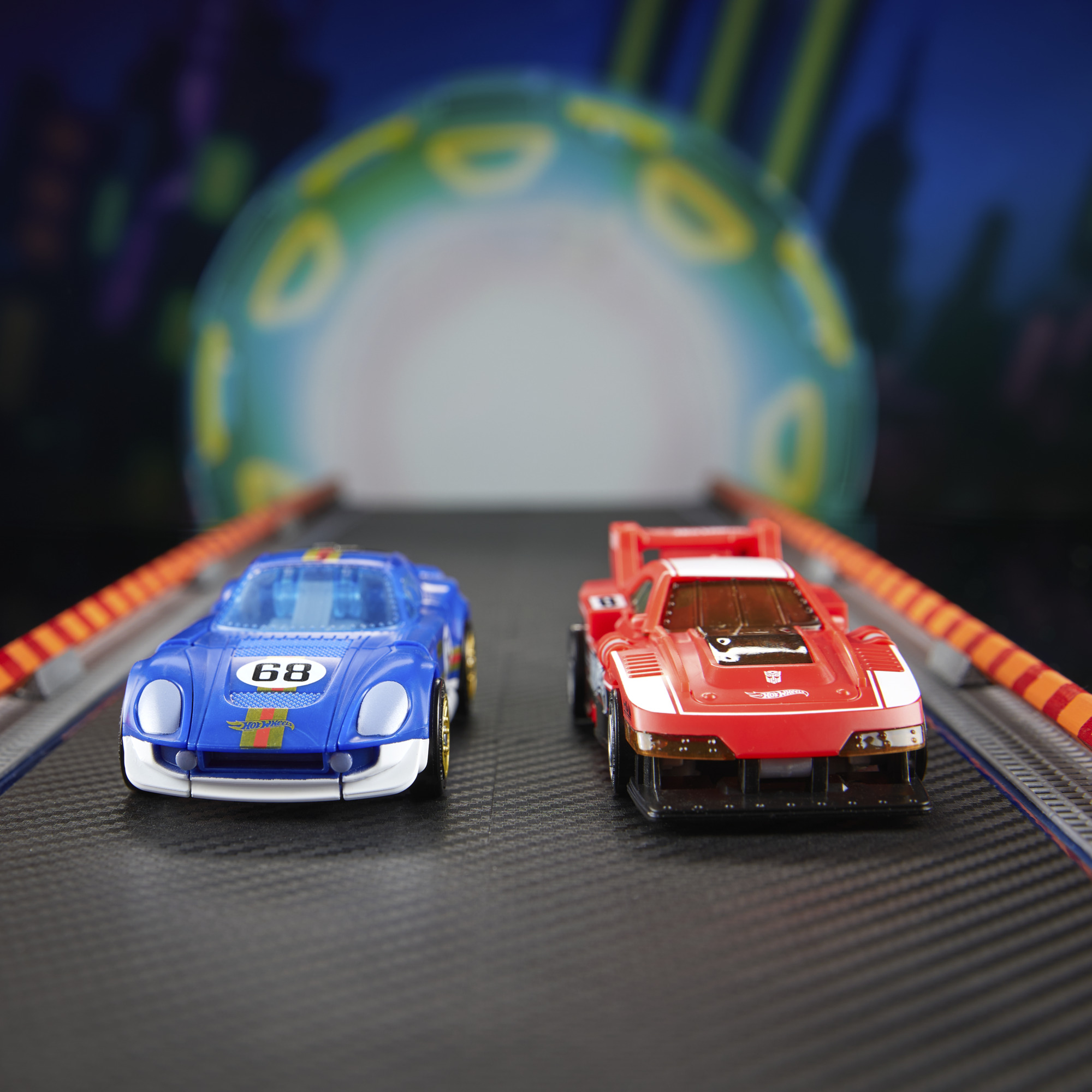 Transformers Collaborative Hot Wheels x Transformers Deluxe Class El Segundo Coupe Gallery Image 20