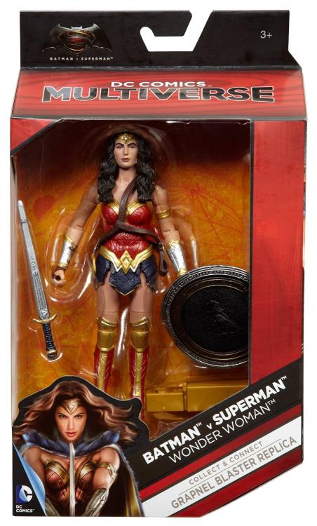 Batman v Superman DC Comics Multiverse Wonder Woman (Collect & Connect Grapnel Gun Replica) Gallery Image 3