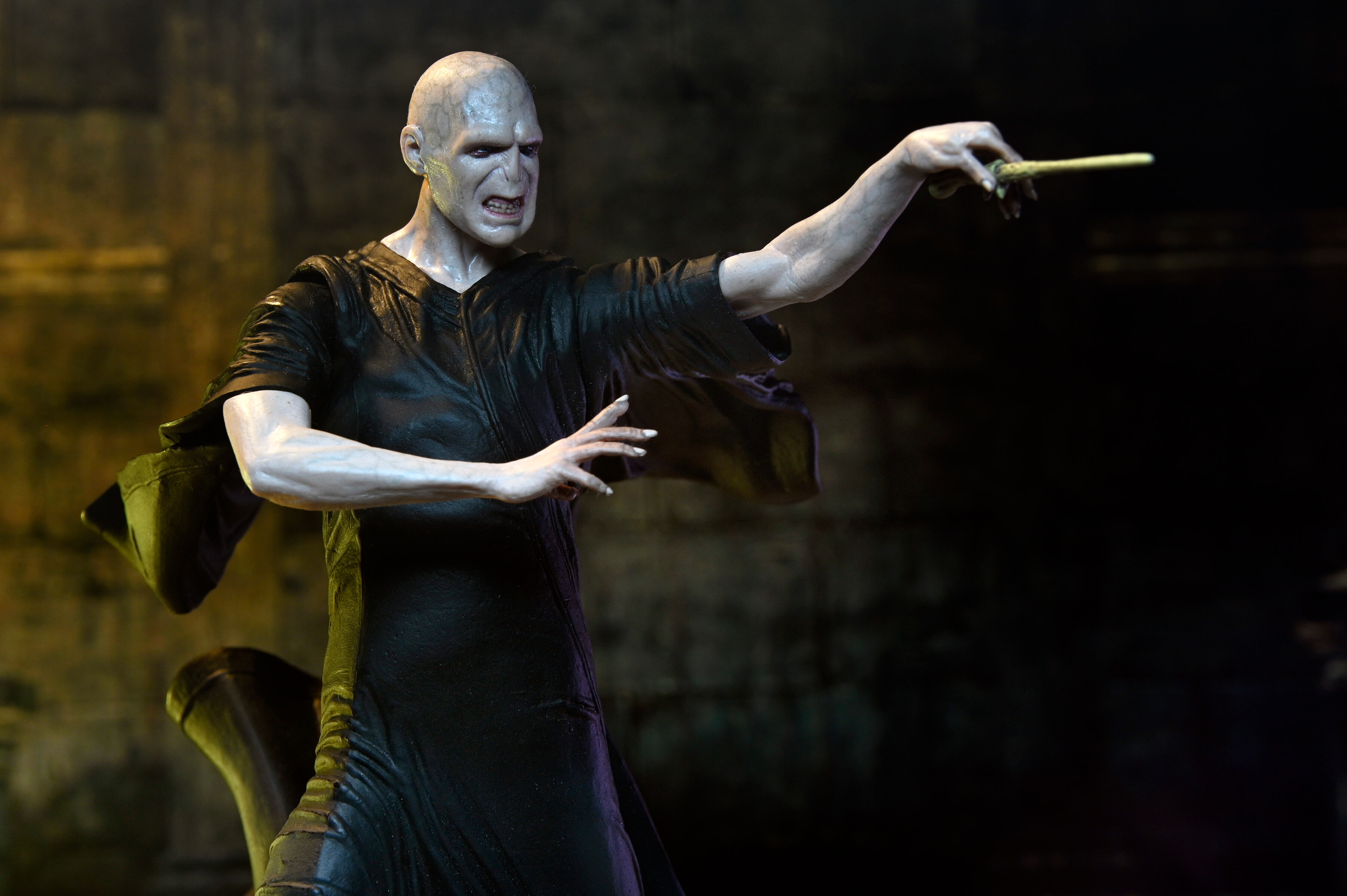 Harry Potter The Legacy Collection Lord Voldemort Action Figure Gallery Image 9