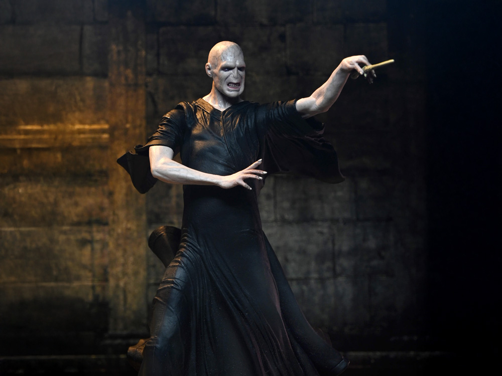 Harry Potter The Legacy Collection Lord Voldemort Action Figure Gallery Image 1