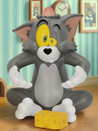 Tom and Jerry VPBS-015 Tom-Cheese Trap Vinyl Piggy Bank Gallery Image 2