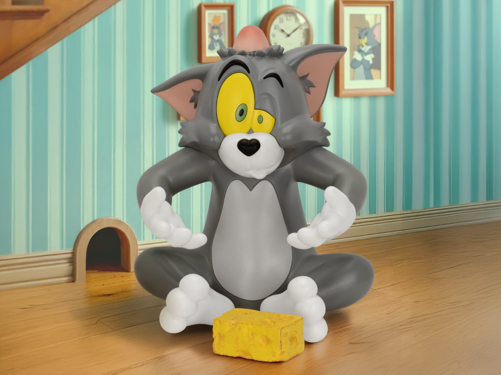 Tom and Jerry VPBS-015 Tom-Cheese Trap Vinyl Piggy Bank Gallery Image 1
