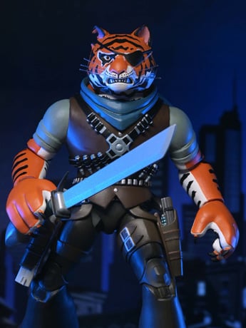 Teenage Mutant Ninja Turtles (2012) Ultimate Tiger Claw Action Figure Gallery Image 2
