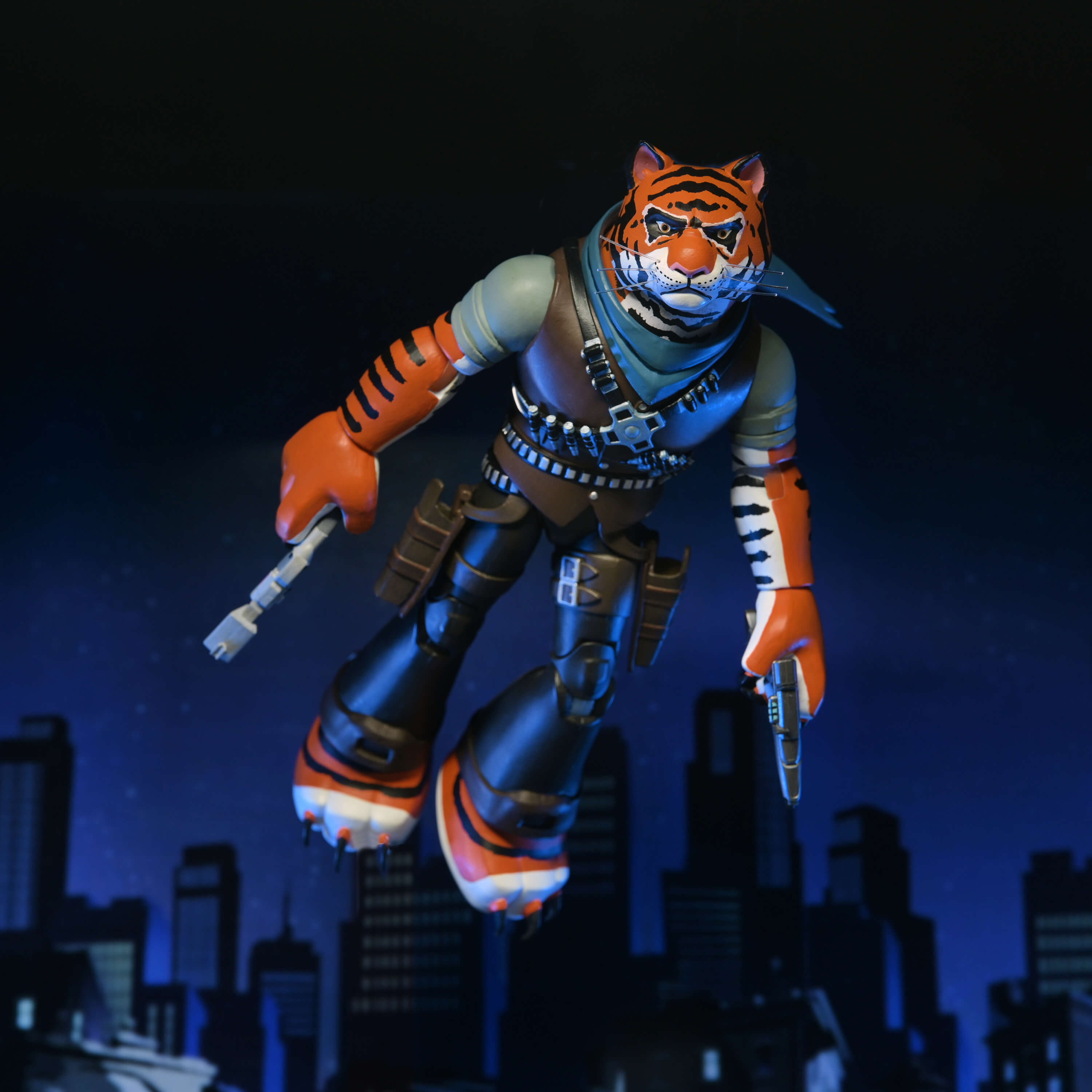 Teenage Mutant Ninja Turtles (2012) Ultimate Tiger Claw Action Figure Gallery Image 10