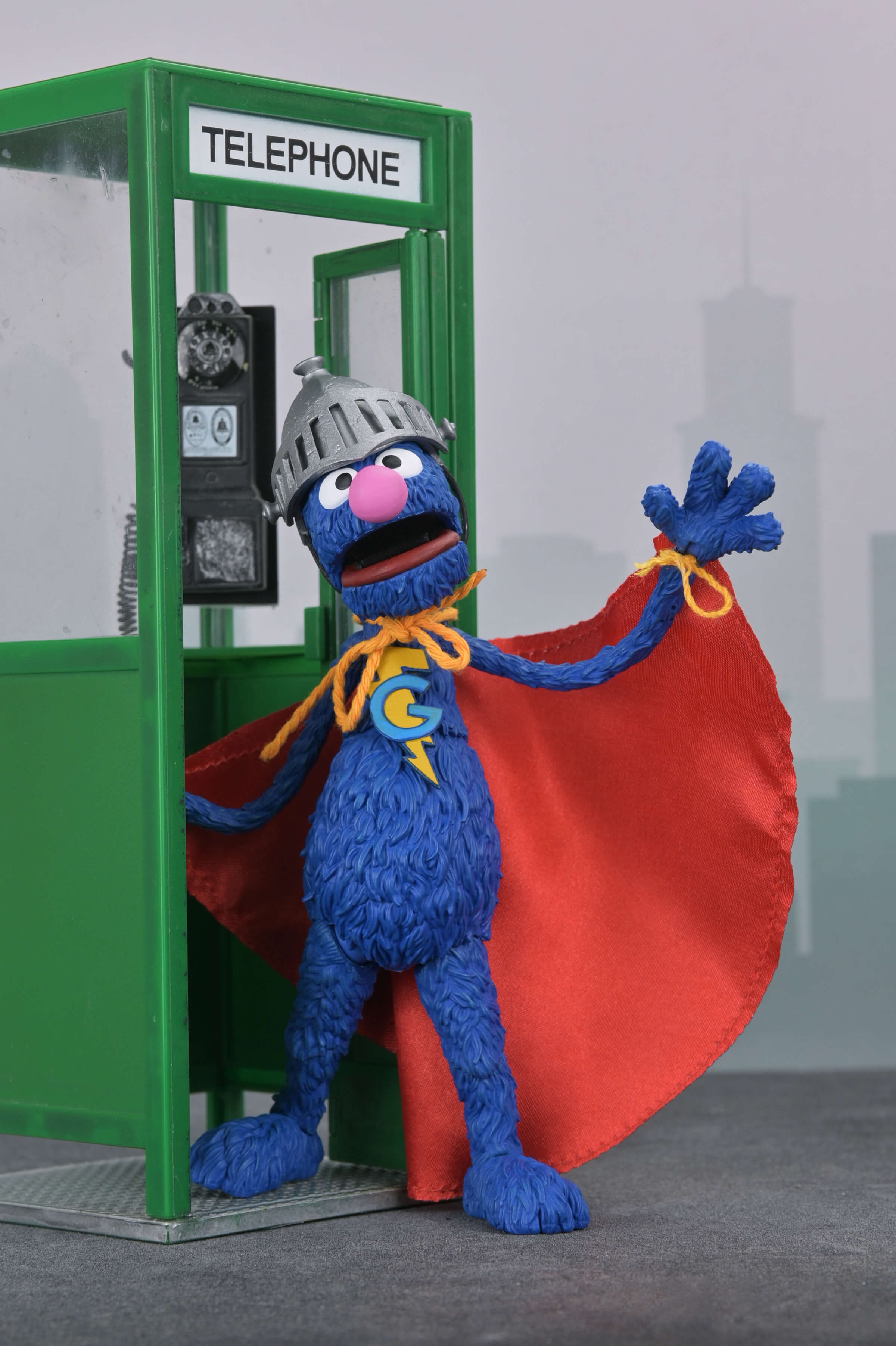 Sesame Street Ultimate Super Grover Action Figure Gallery Image 9