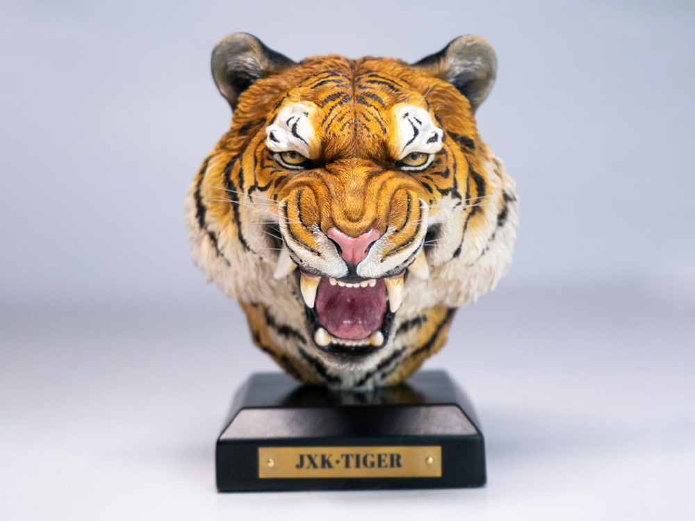 Tiger Head Bust Statue Gallery Image 1