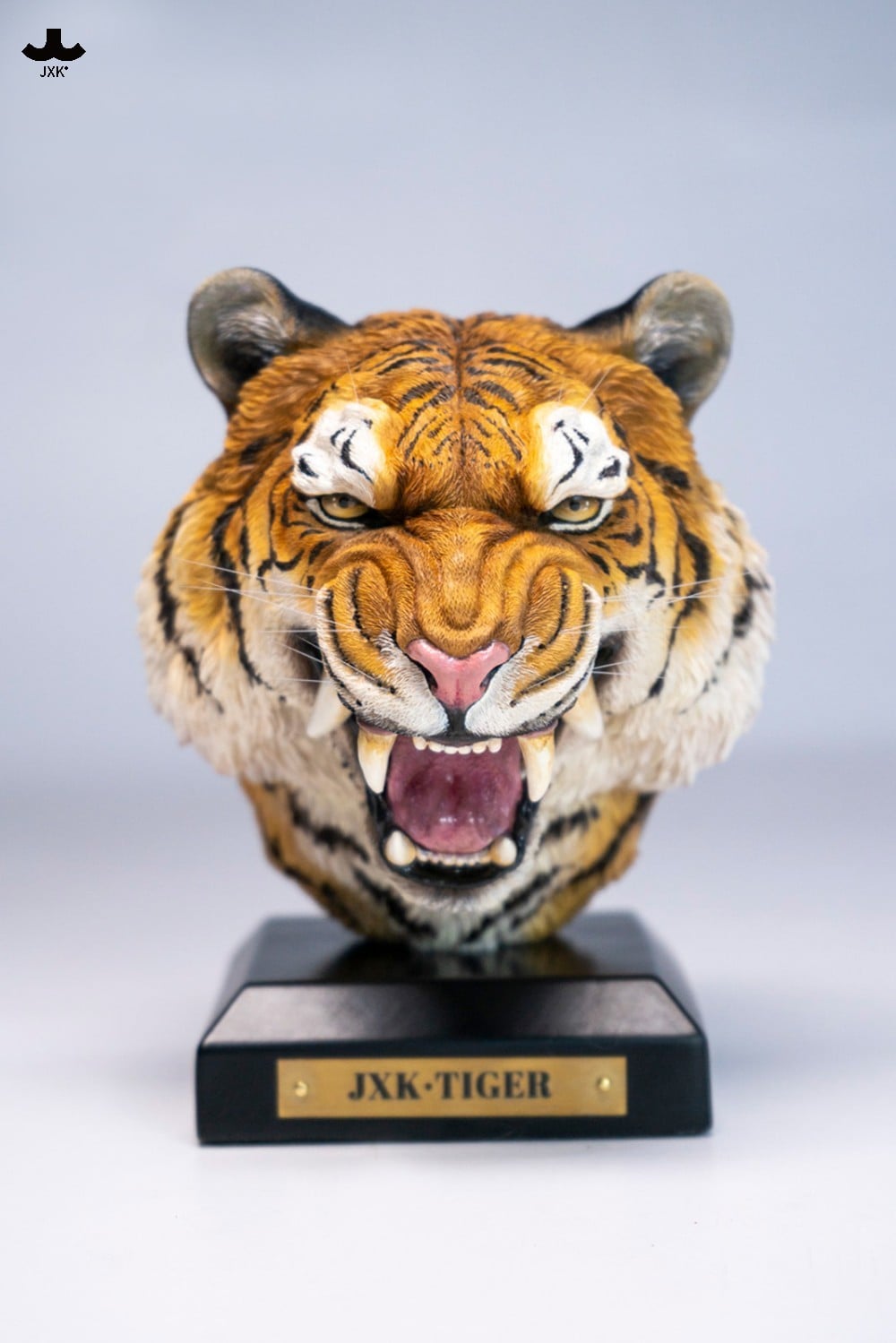 Tiger Head Bust Statue Gallery Image 8