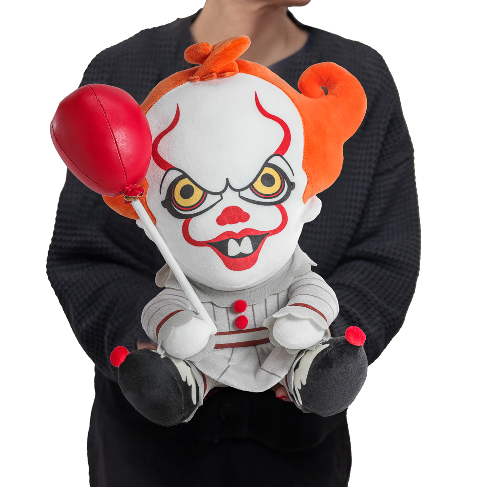 IT: Welcome to Derry Pennywise with Balloon Large Plush Gallery Image 6
