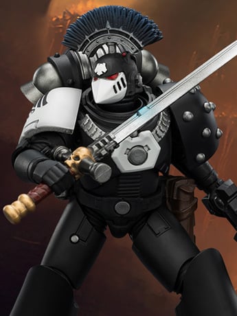 Warhammer: The Horus Heresy Raven Guard MkVI Sergeant with Power Sword, Bolter and Plasma Pistol 1/18 Scale Action Figure Gallery Image 2