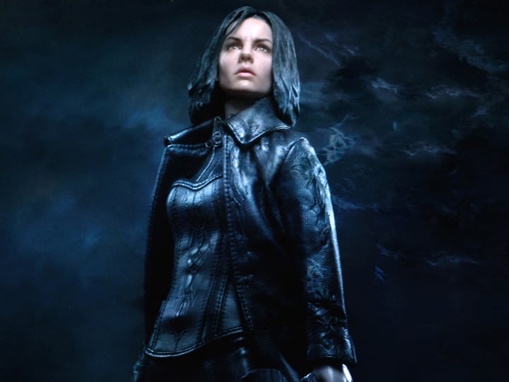 Underworld 2: Evolution Selene 1/6 Scale Figure Gallery Image 1