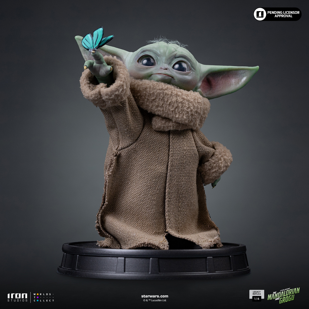 Star Wars: The Mandalorian & Grogu Legacy Replica Grogu Butterfly Wonder 1/4 Scale Statue Gallery Image 3