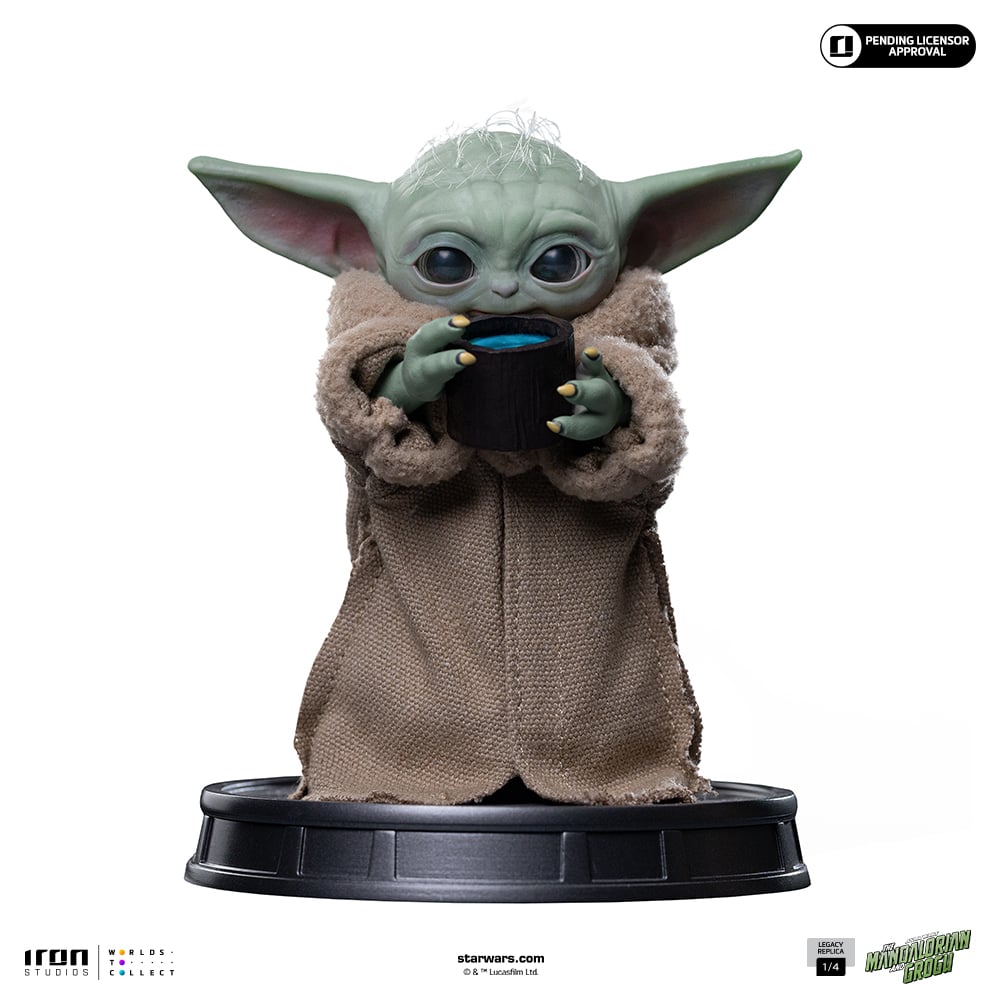 Star Wars: The Mandalorian & Grogu Legacy Replica Grogu Always