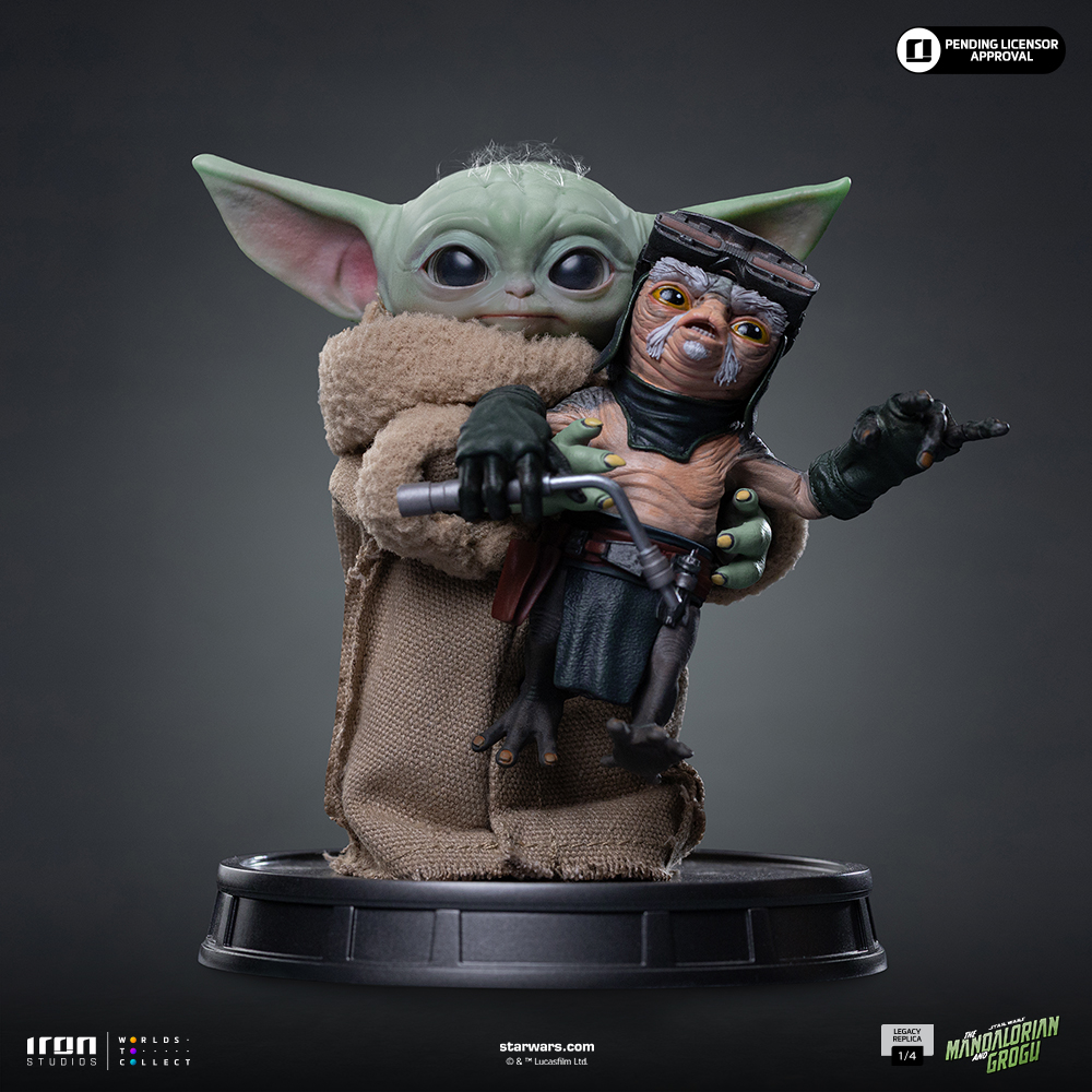 Star Wars: The Mandalorian & Grogu Legacy Replica Grogu No Squeezy 1/4 Scale Statue Gallery Image 3