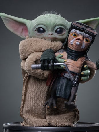 Star Wars: The Mandalorian & Grogu Legacy Replica Grogu No Squeezy