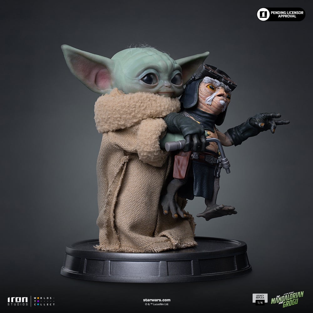 Star Wars: The Mandalorian & Grogu Legacy Replica Grogu No Squeezy 1/4 Scale Statue Gallery Image 6