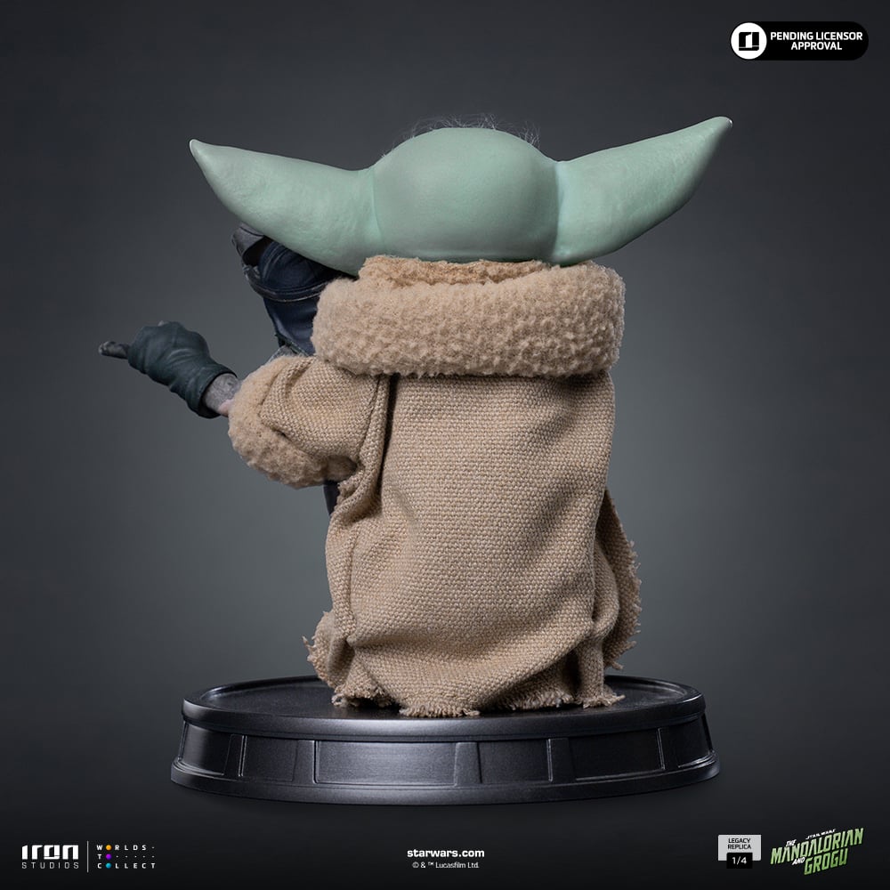 Star Wars: The Mandalorian & Grogu Legacy Replica Grogu No Squeezy 1/4 Scale Statue Gallery Image 5