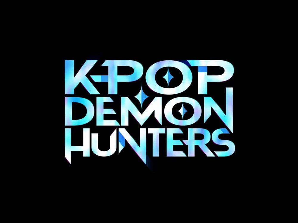 K-Pop Demon Hunters: World Tour Plush Card Holder Gallery Image 1