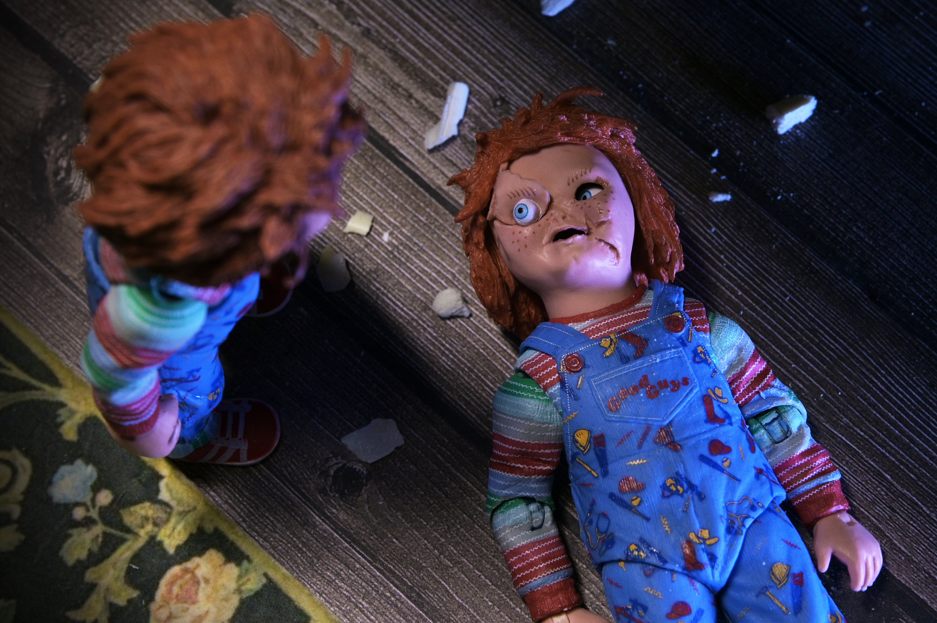 Child's Play 2 Ultimate Chucky Action Figure Gallery Image 17
