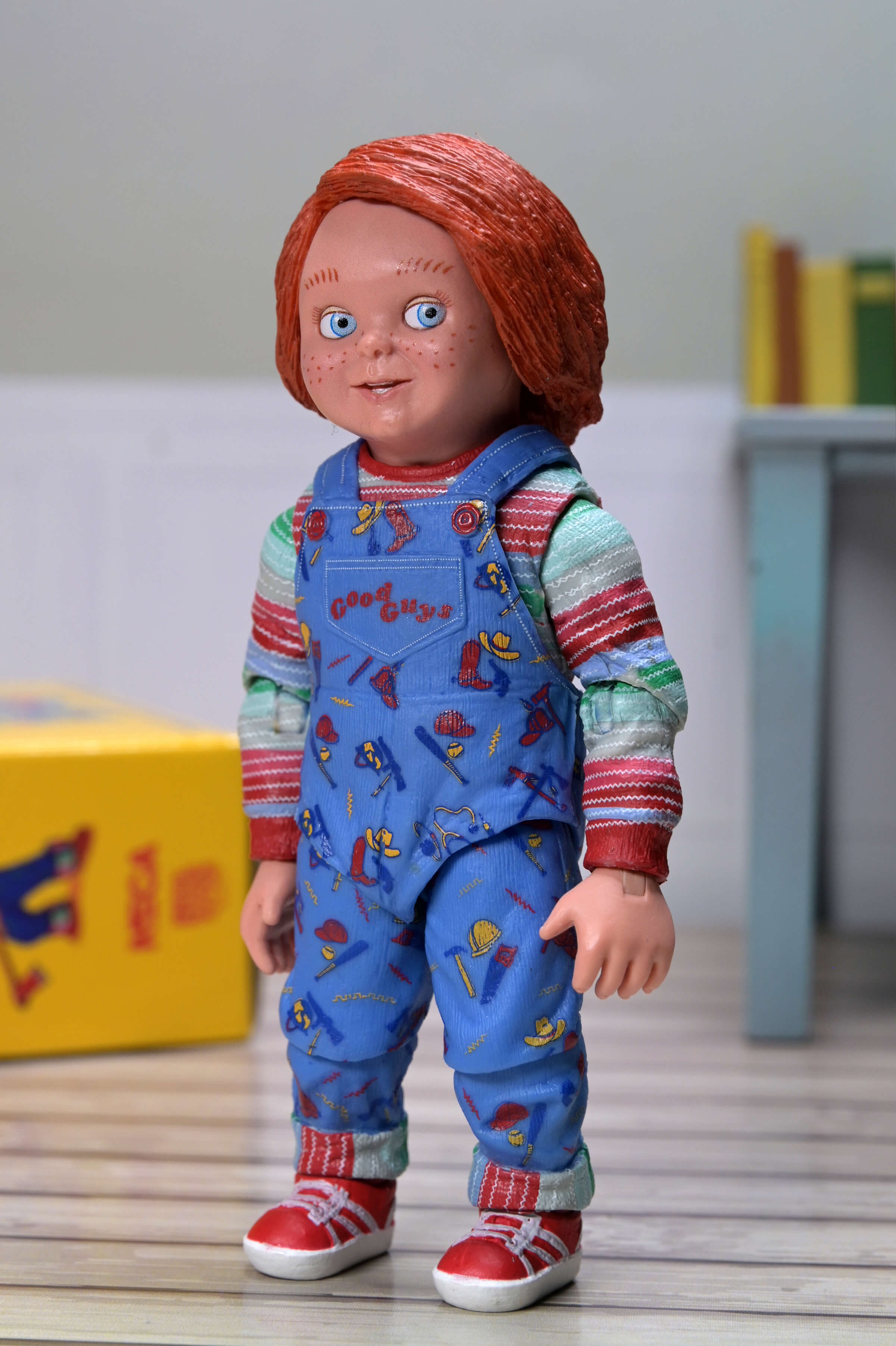 Child's Play 2 Ultimate Chucky Action Figure Gallery Image 14