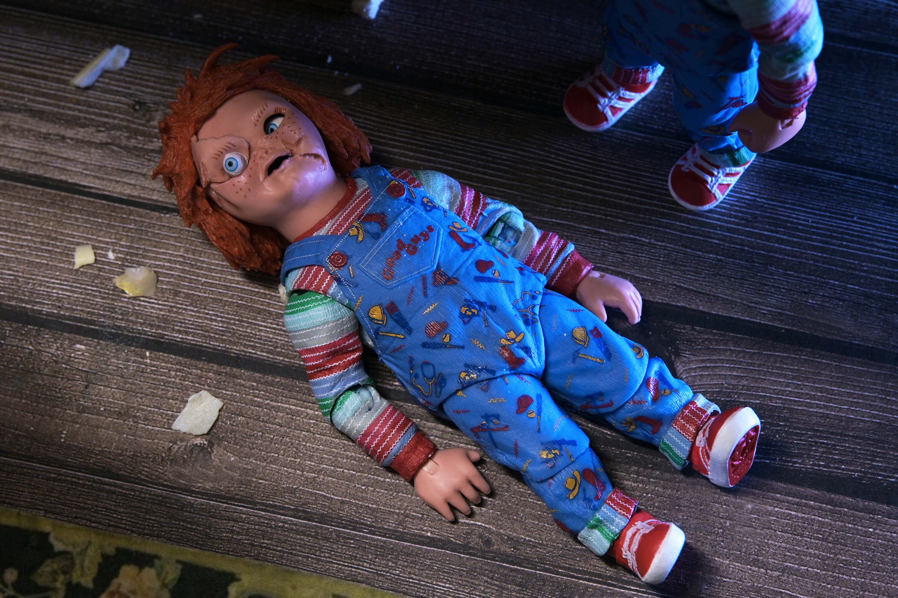 Child's Play 2 Ultimate Chucky Action Figure Gallery Image 18