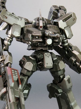 Armored Core: Last Raven Variable Infinity Crest CR-C90U3 1/72 Scale Model Kit Gallery Image 2