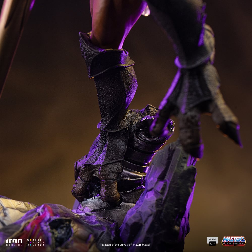 Masters of the Universe Buzz-Off 1/10 Art Scale Statue Gallery Image 13