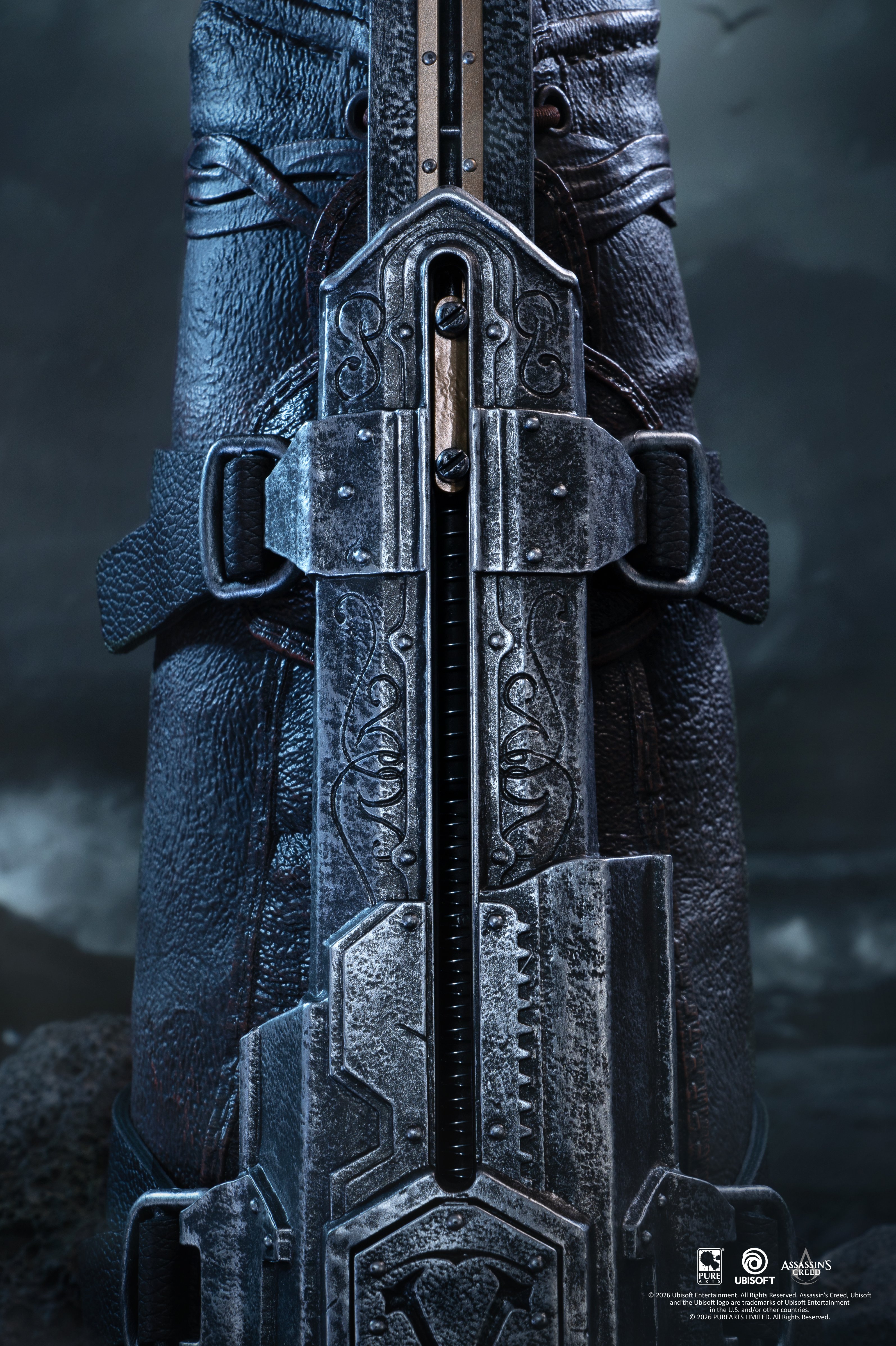 Assassin's Creed IV: Black Flag Resynced Edward Hidden Blade 1/1 Scale Replica Gallery Image 15
