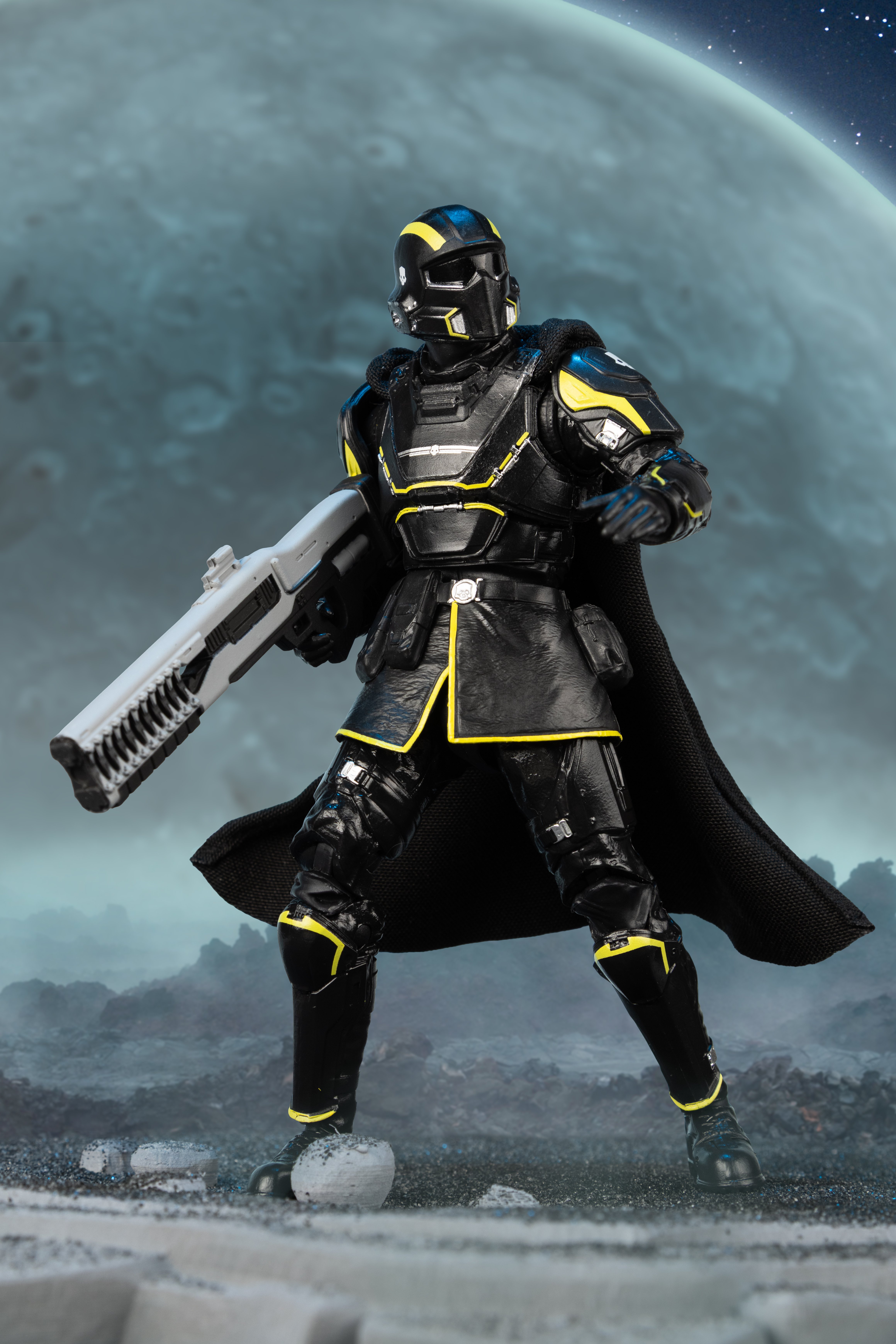 Helldivers 2 McFarlane Elite Edition B-01 Tactical Action Figure Gallery Image 5