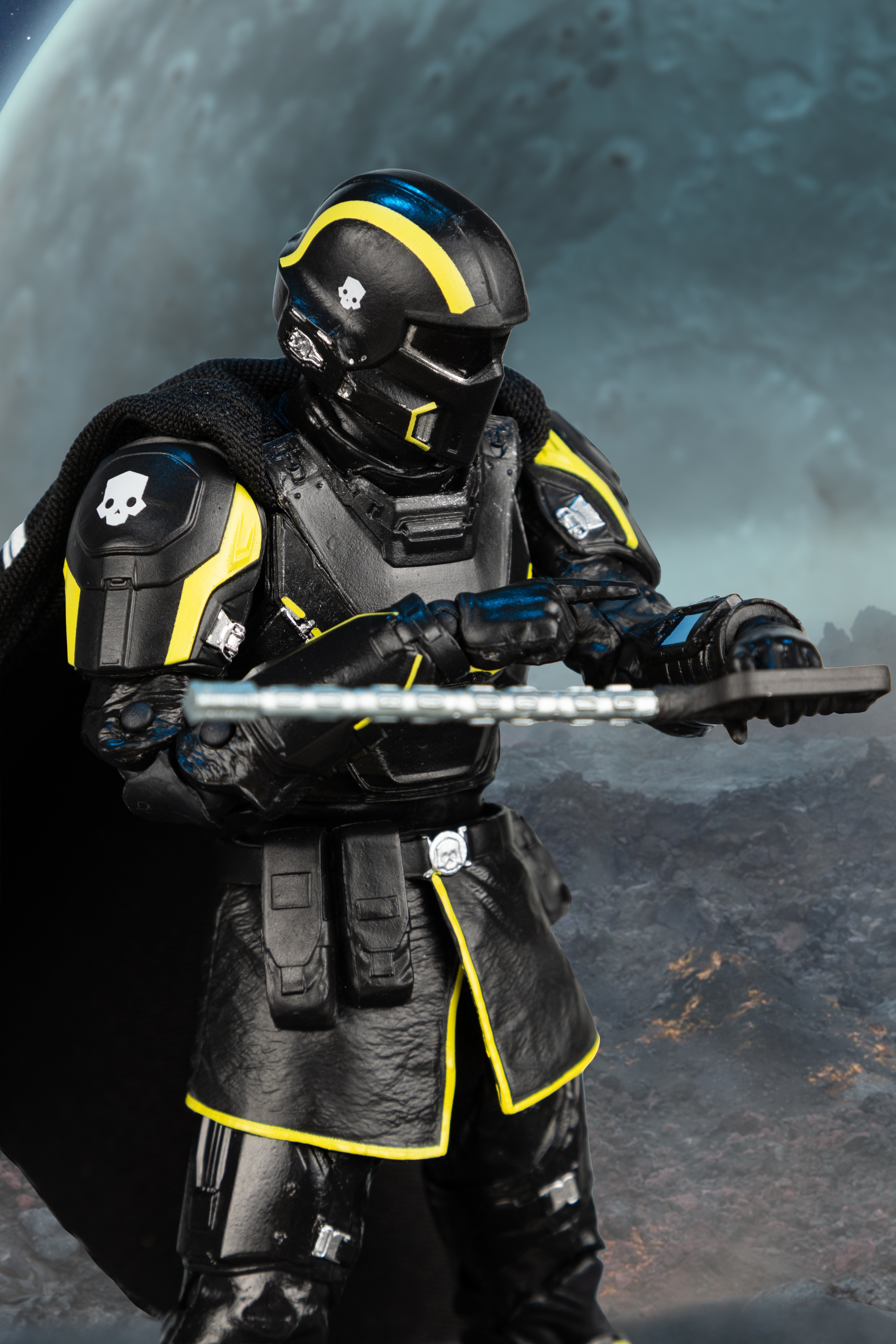Helldivers 2 McFarlane Elite Edition B-01 Tactical Action Figure Gallery Image 9
