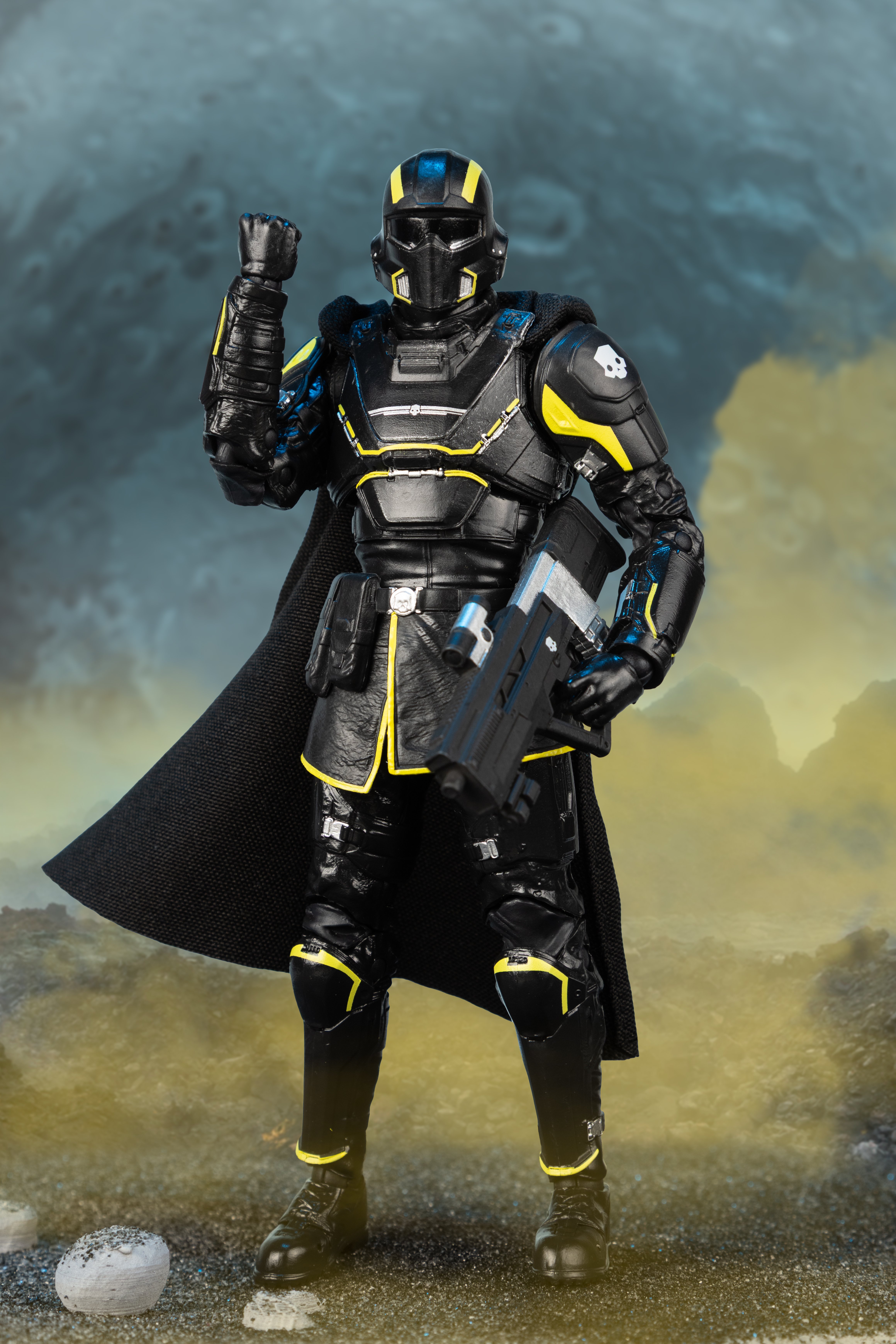 Helldivers 2 McFarlane Elite Edition B-01 Tactical Action Figure Gallery Image 3