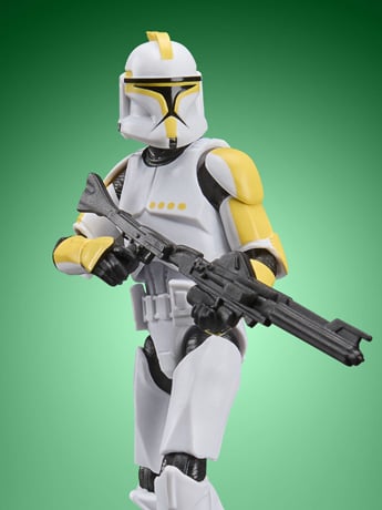 Star Wars: The Vintage Collection Clone Trooper Commander (Attack of the Clones) Action Figure Gallery Image 2
