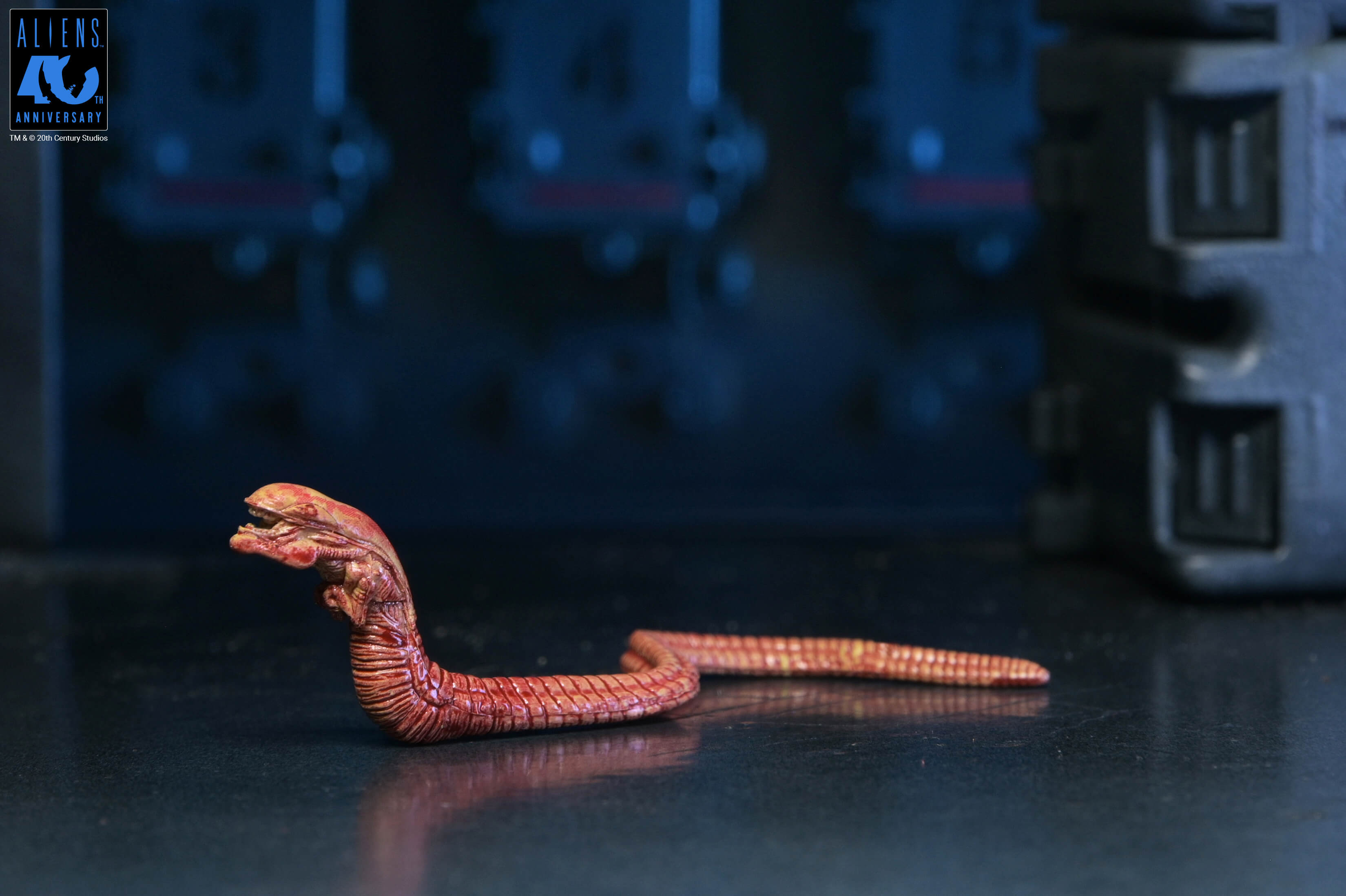 Aliens 40th Anniversary Ultimate Warrior Xenomorph Action Figure Gallery Image 15