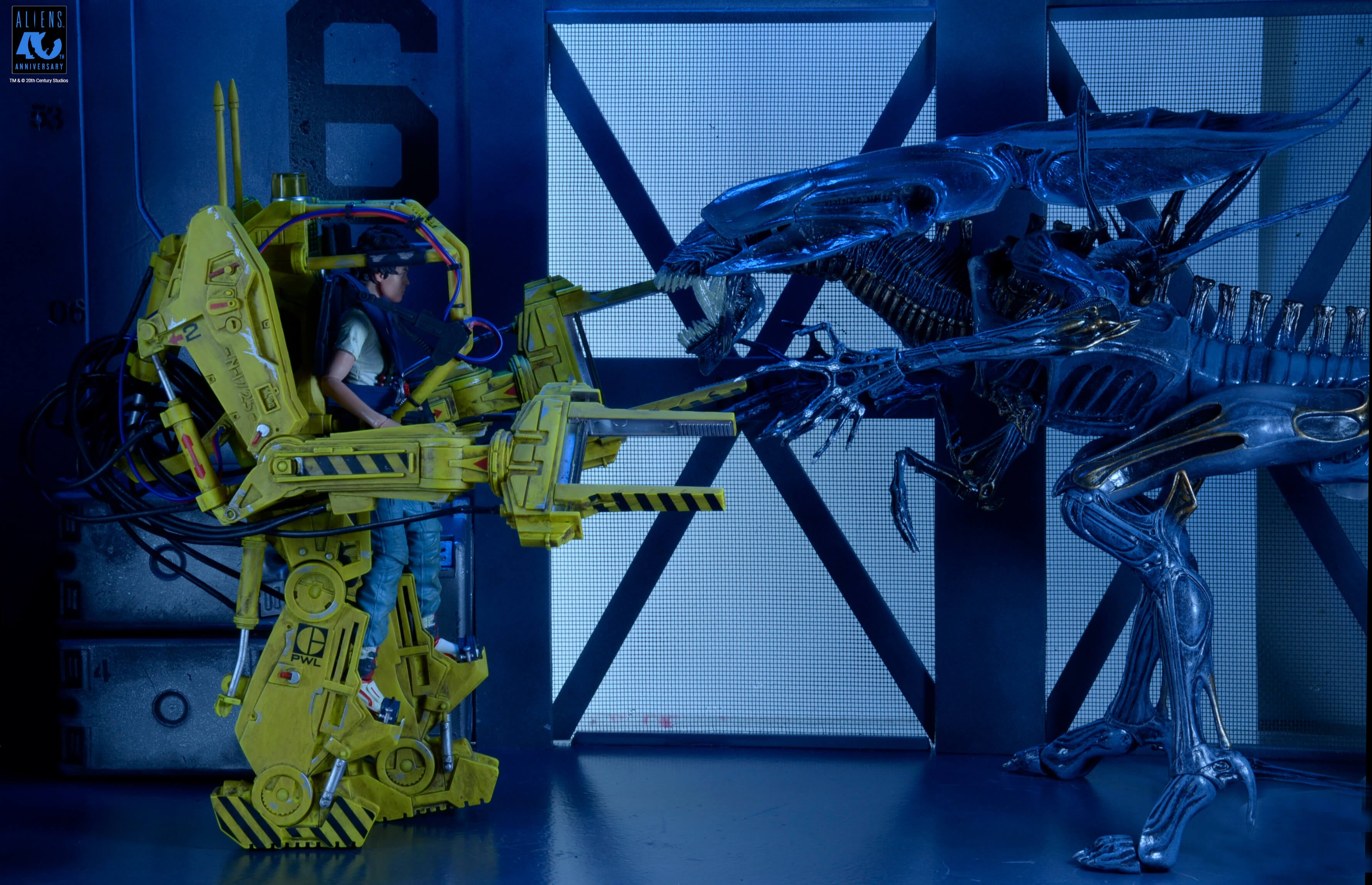 Aliens 40th Anniversary Power Loader (P-5000) Deluxe Vehicle