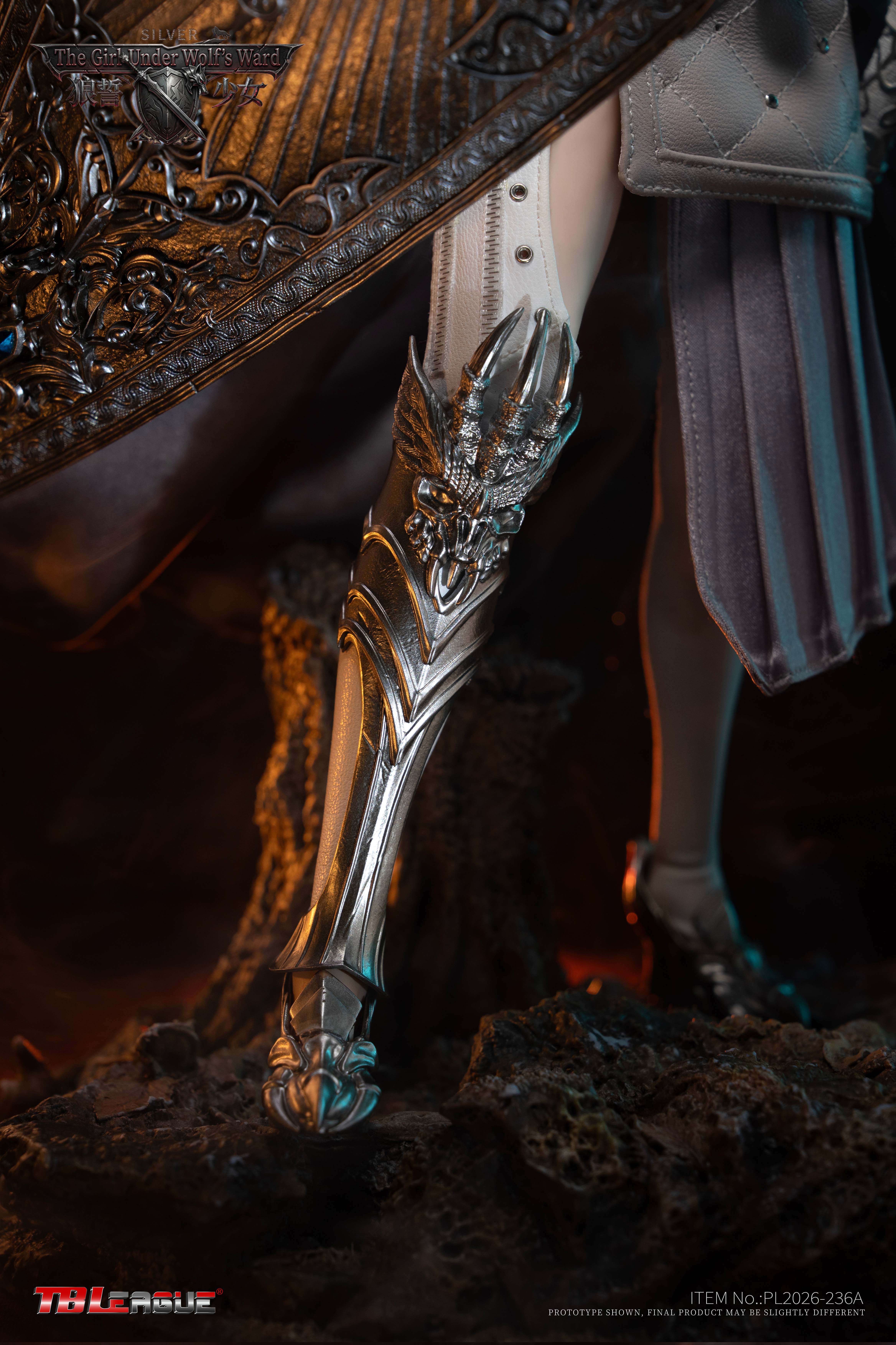 The Girl Under Wolf's Ward (White Ver.) 1/6 Scale Action Figure Gallery Image 15