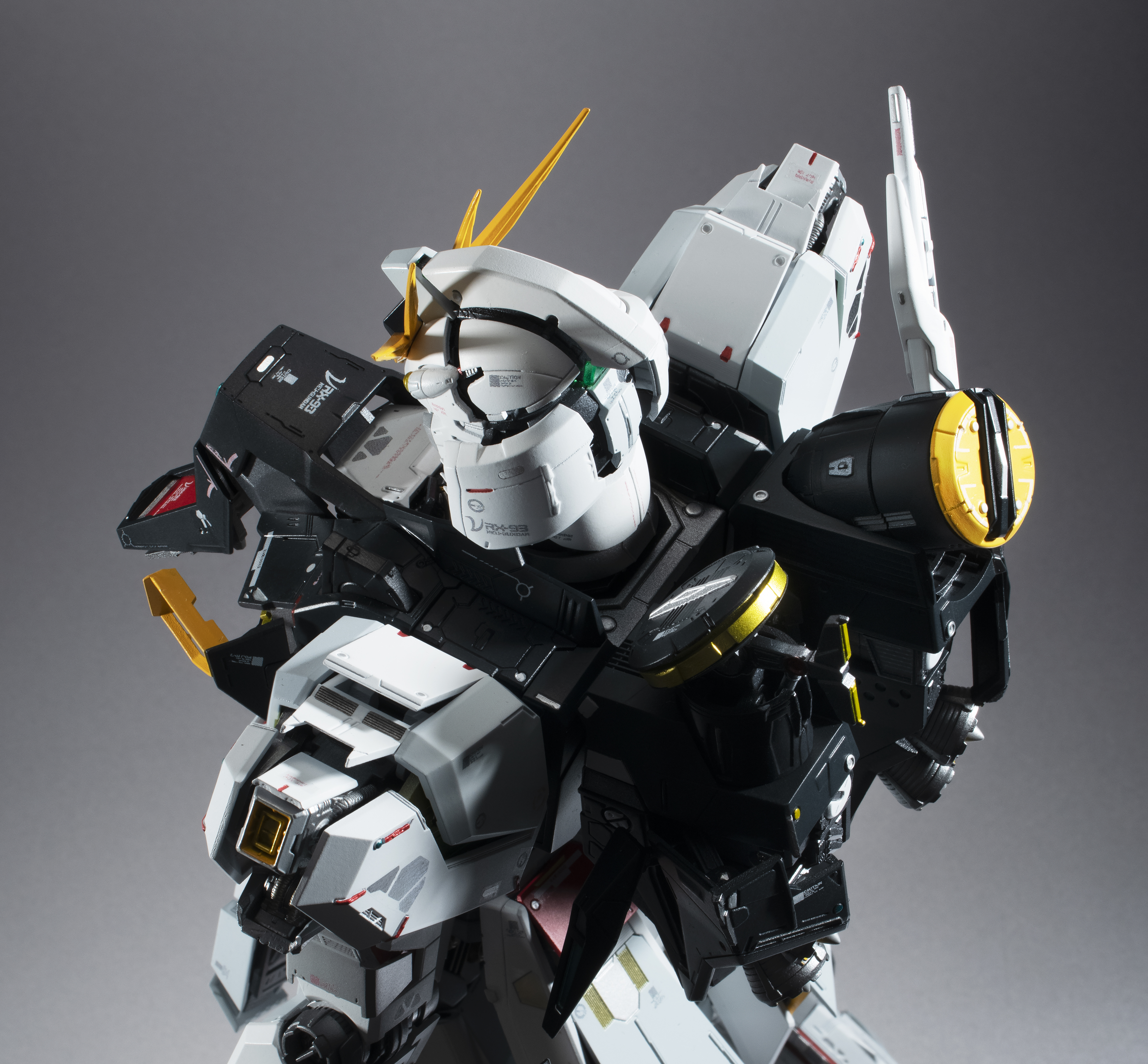 Mobile Suit Gundam: Char's Counterattack Metal Structure Kaitai-Shou-Ki RX-93 Nu Gundam (2nd Reissue) Gallery Image 24