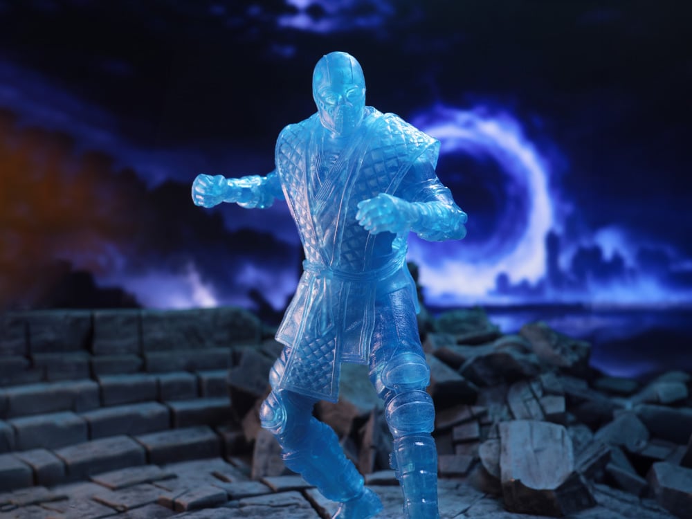 Mortal Kombat Klassic Sub-Zero (Ice Clone) 7" Action Figure Gallery Image 1