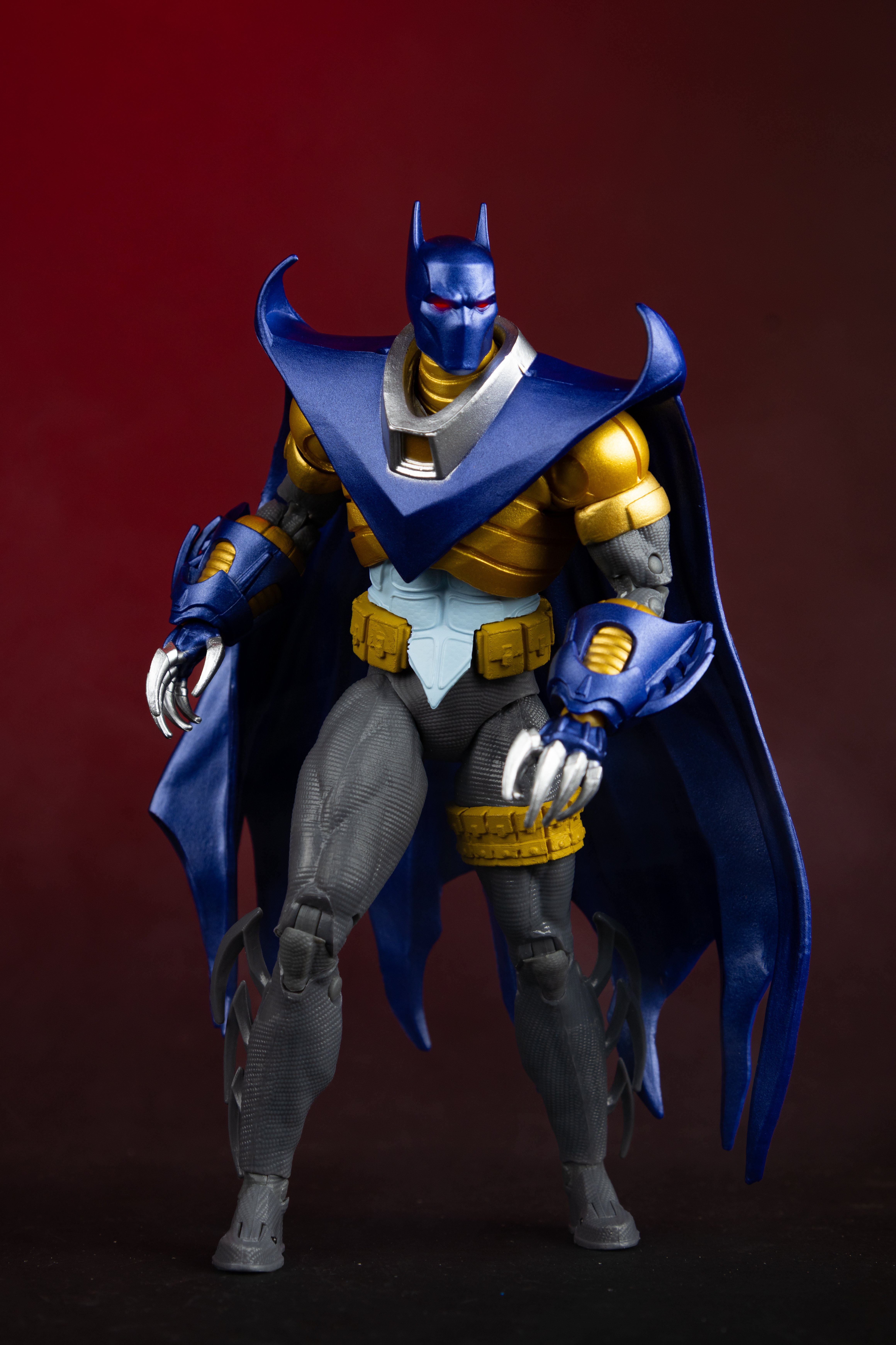 Detective Comics #667 DC Multiverse Azrael (Batman Armor) Action Figure Gallery Image 5