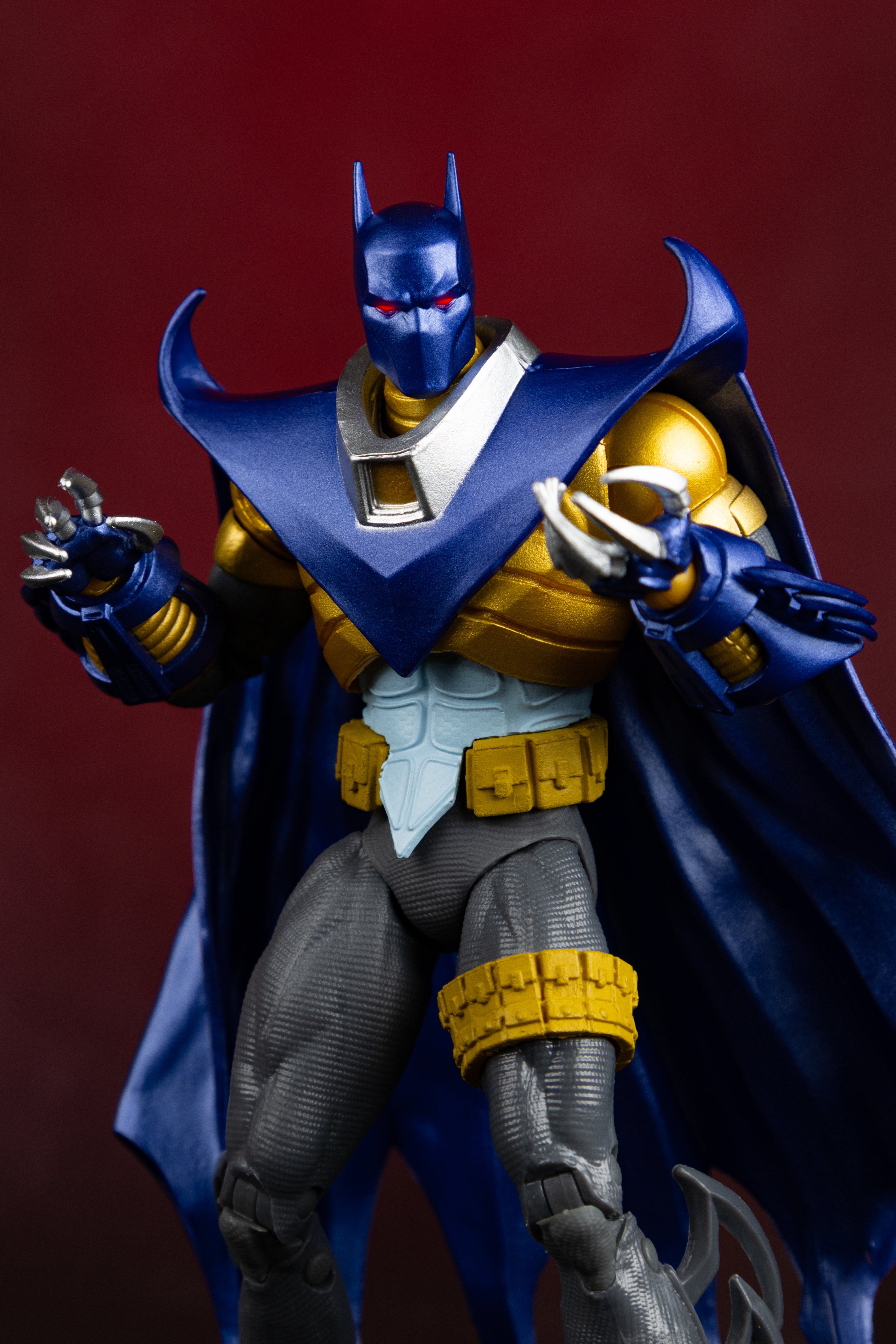 Detective Comics #667 DC Multiverse Azrael (Batman Armor) Action Figure Gallery Image 7
