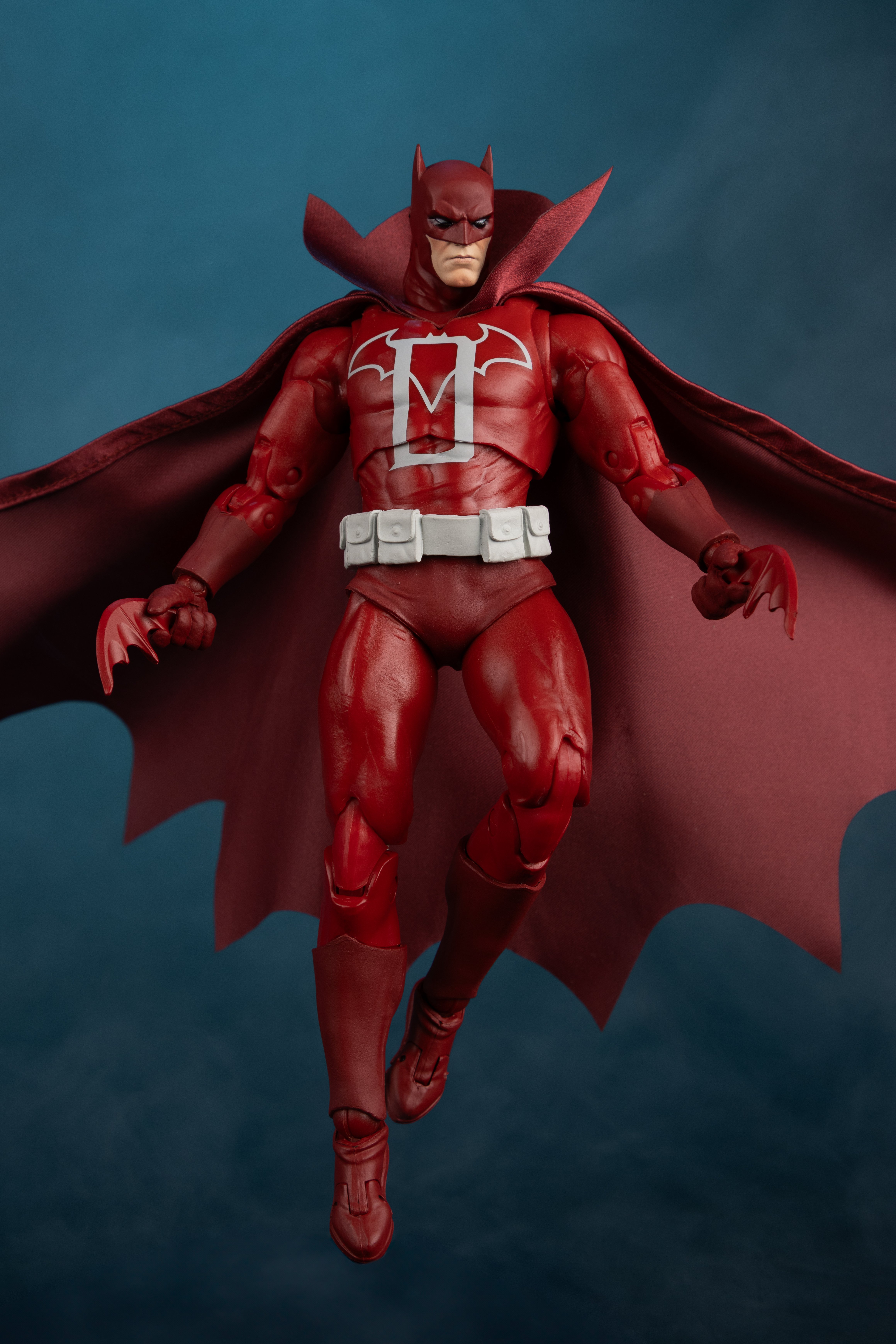 Knight Terrors DC Multiverse Batman Action Figure Gallery Image 6