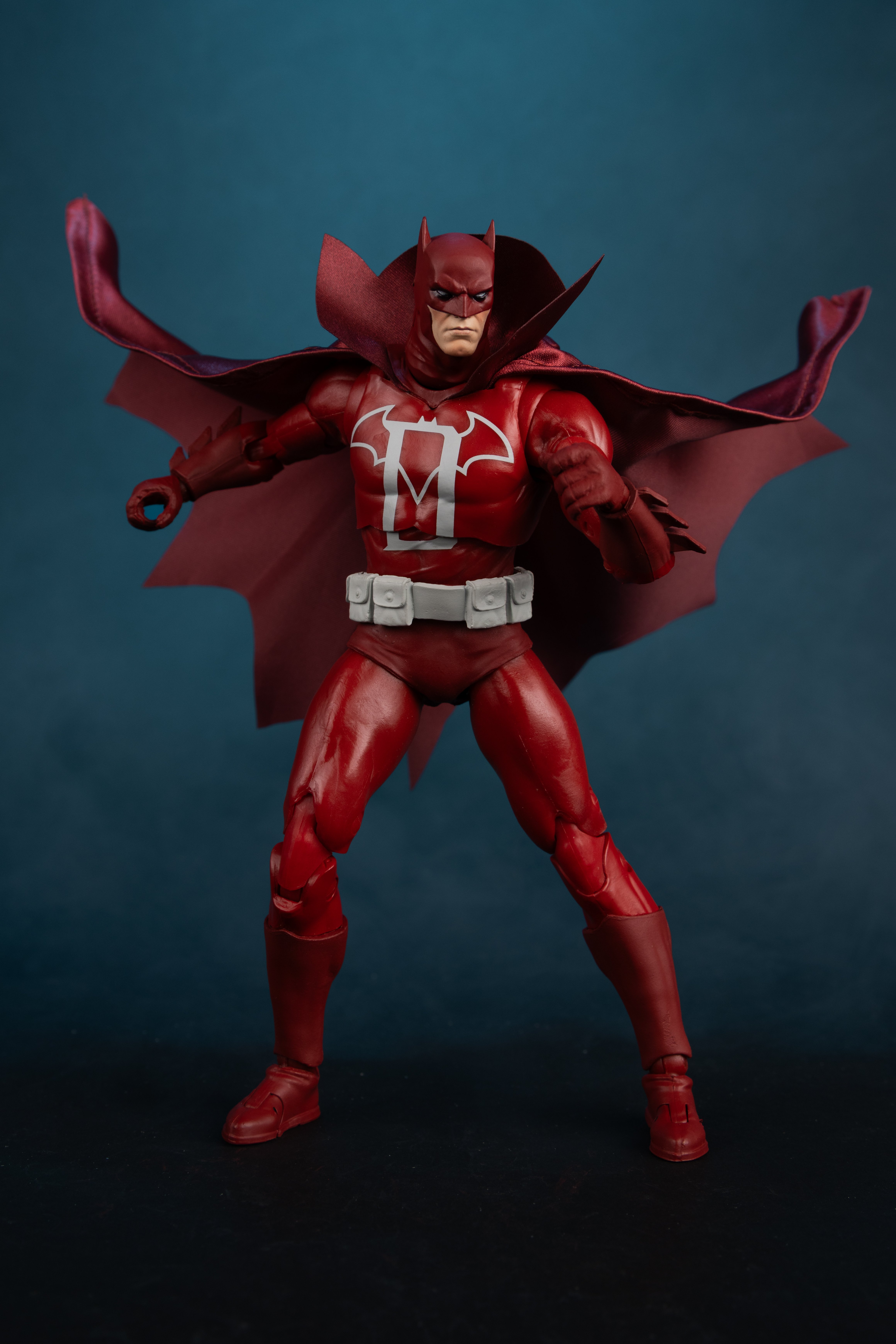 Knight Terrors DC Multiverse Batman Action Figure Gallery Image 7